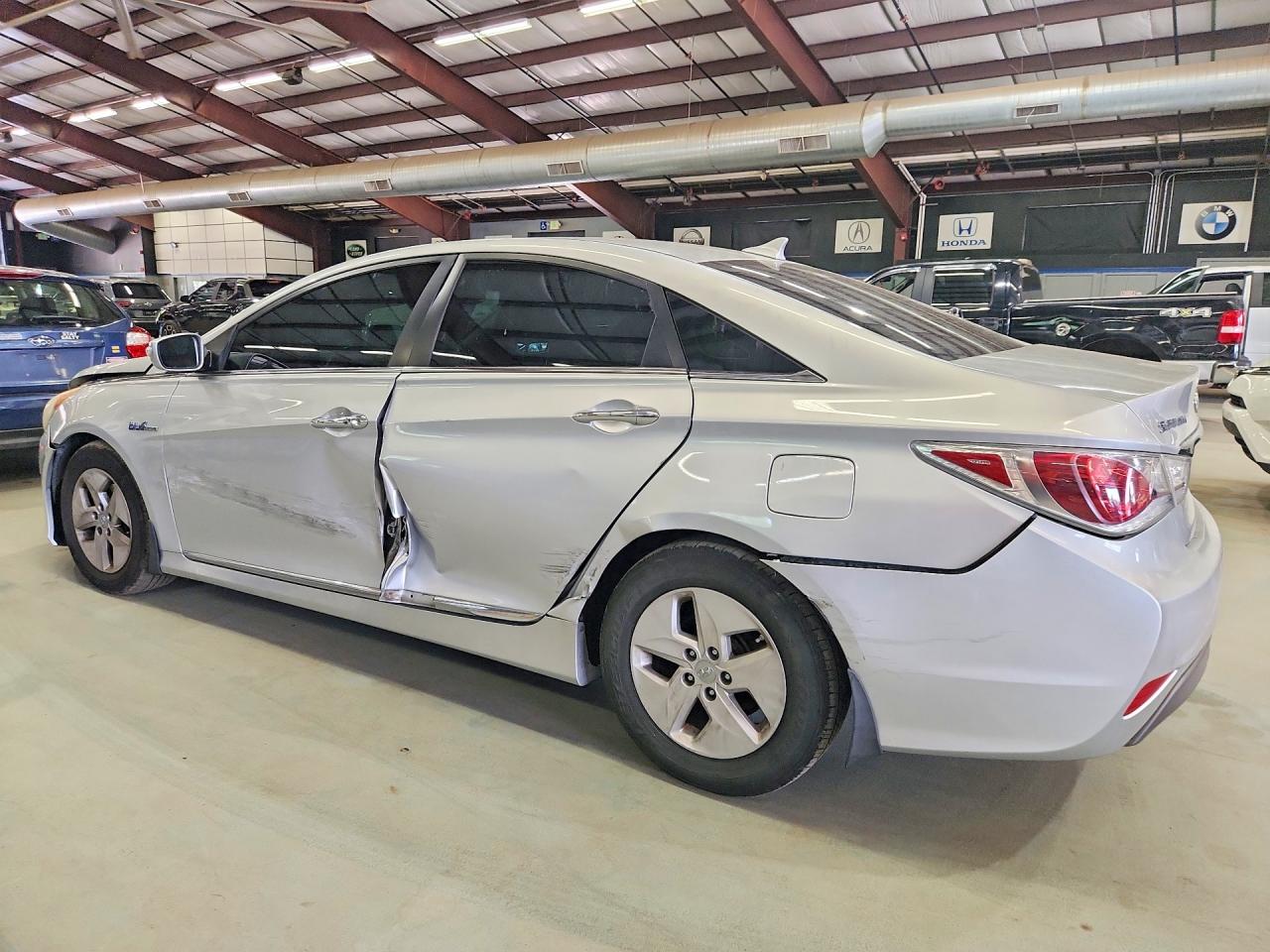 2011 Hyundai Sonata Hybrid Silver vin: KMHEC4A48BA004778