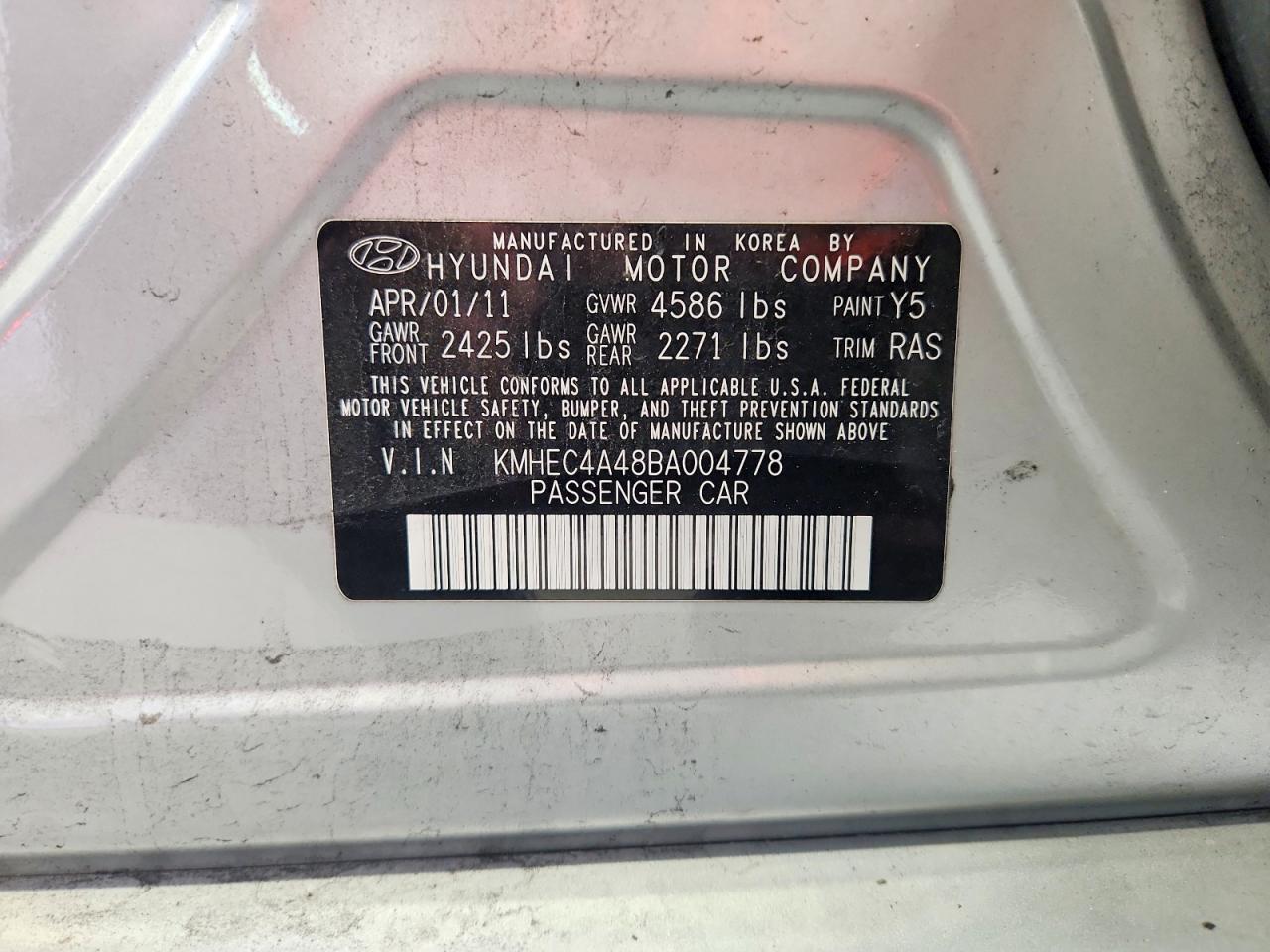2011 Hyundai Sonata Hybrid Silver vin: KMHEC4A48BA004778