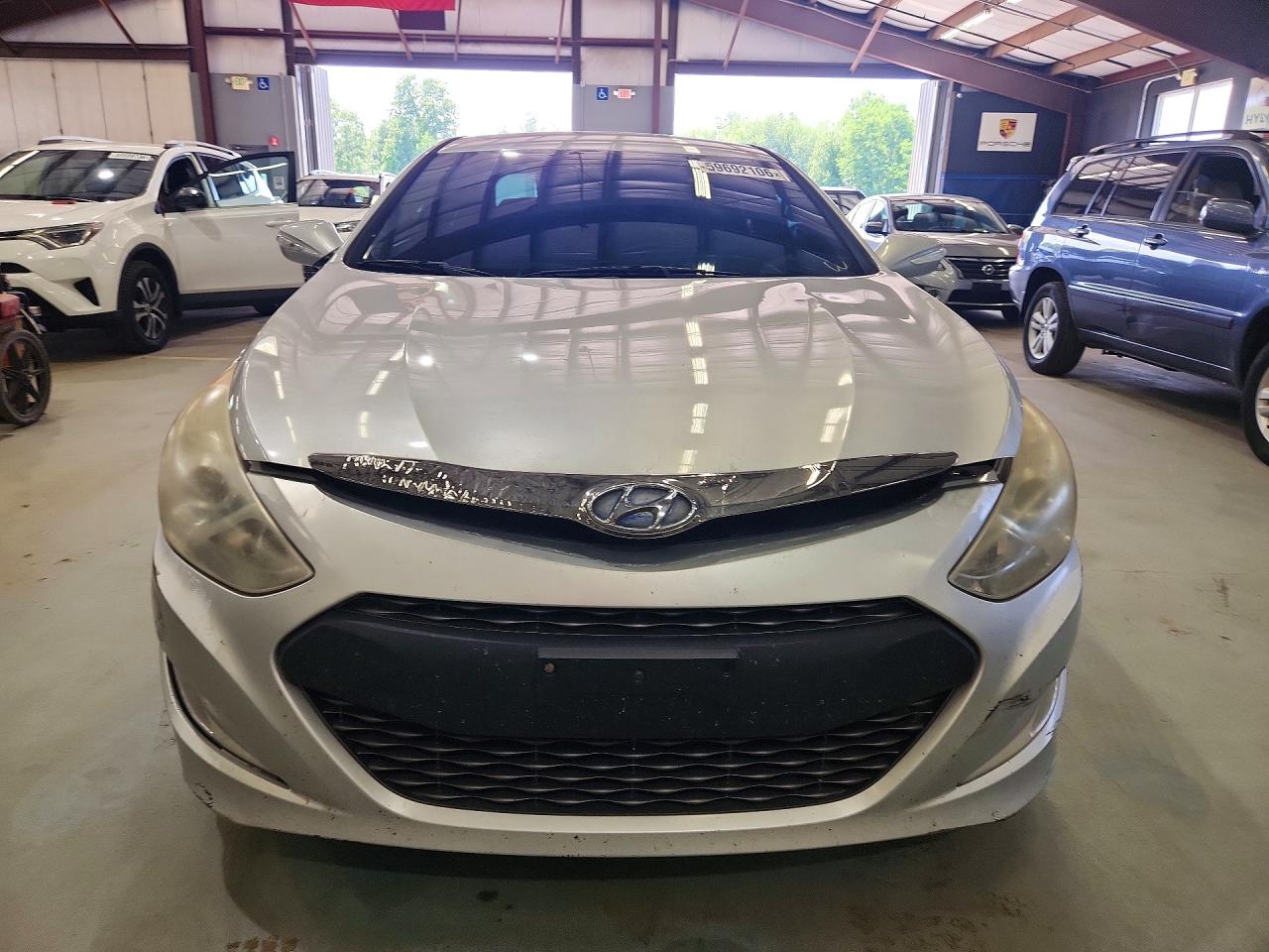 2011 Hyundai Sonata Hybrid Silver vin: KMHEC4A48BA004778
