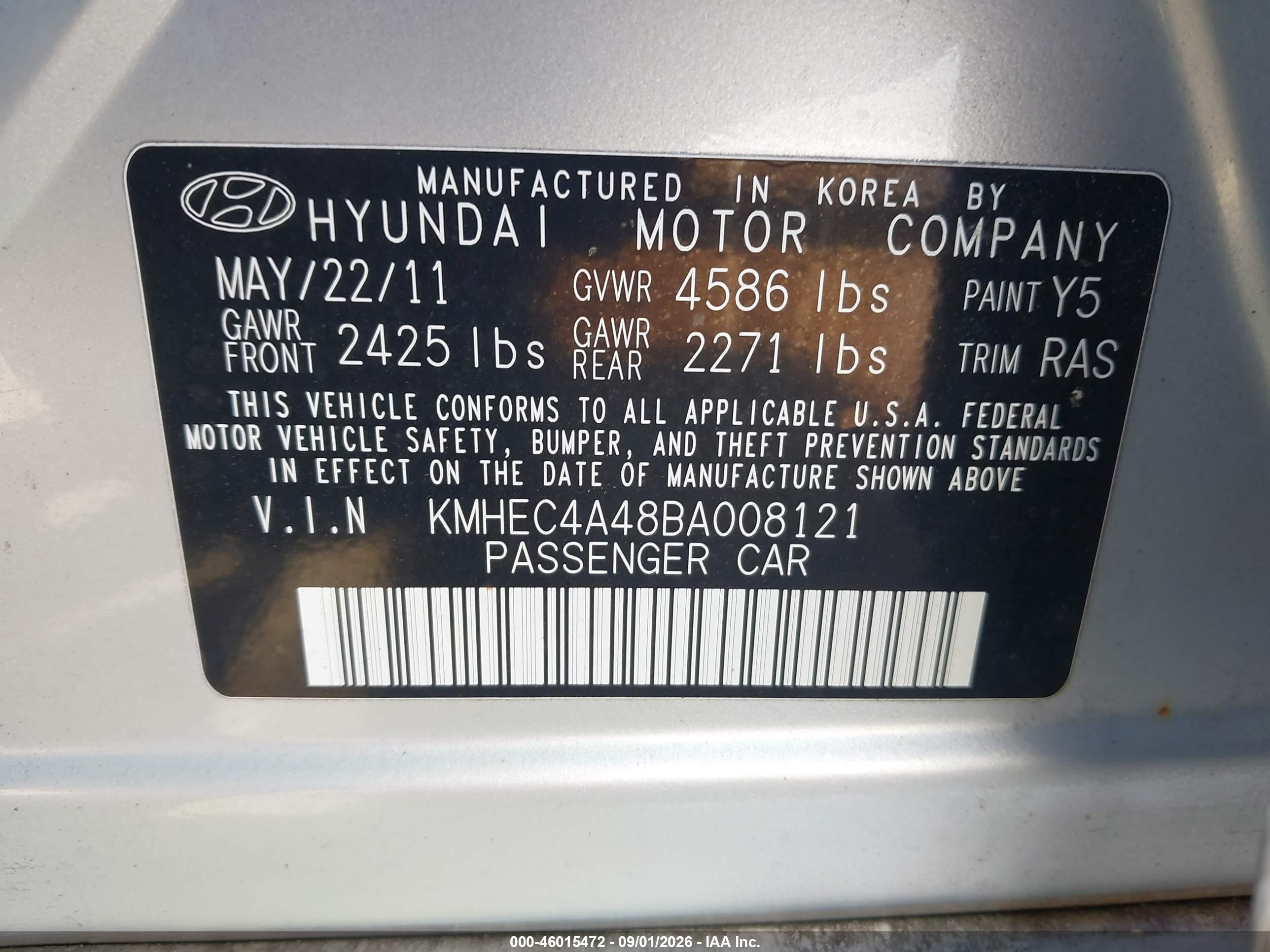 2011 Hyundai Sonata Hybrid   Silver vin: KMHEC4A48BA008121