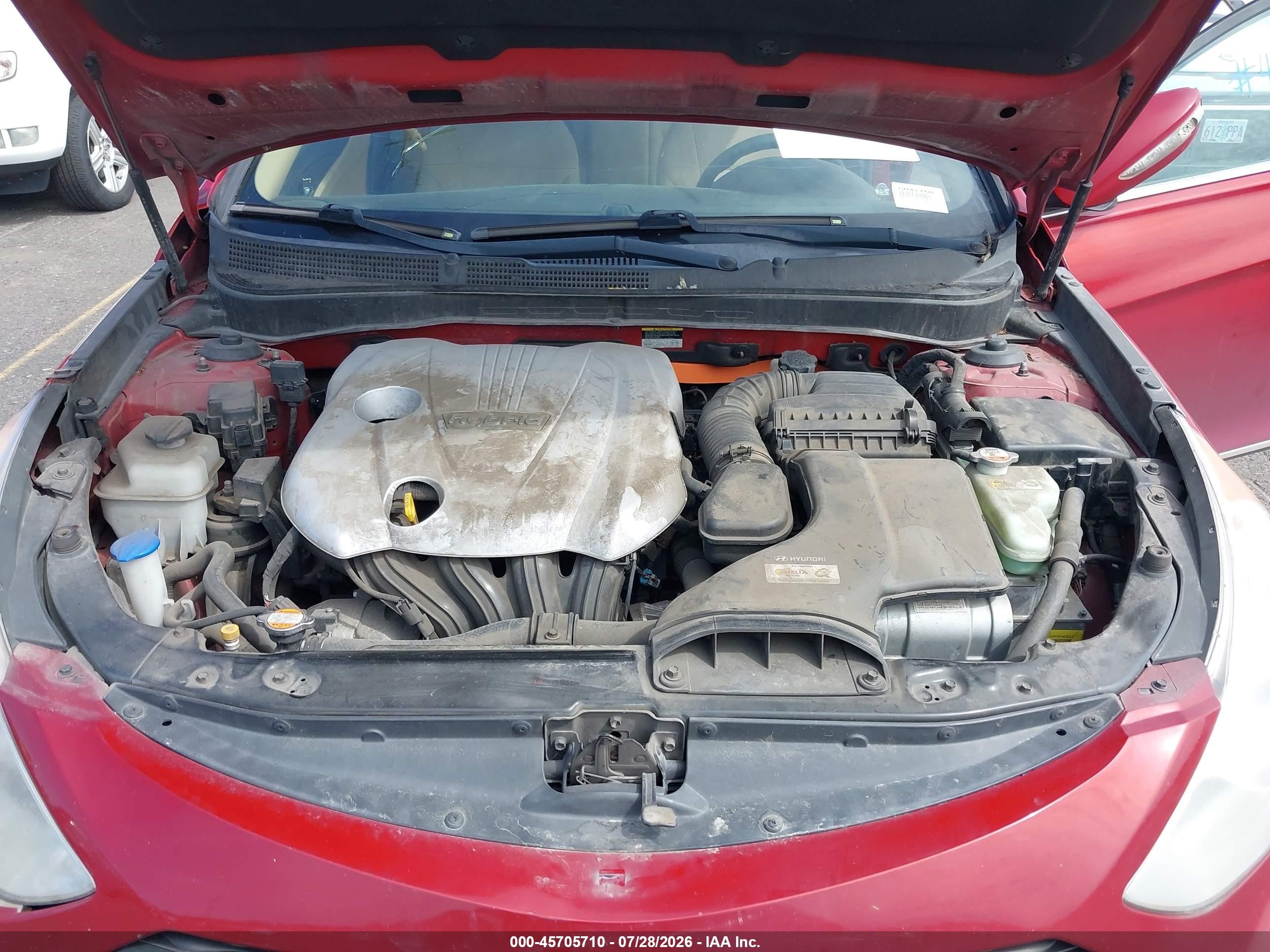2011 Hyundai Sonata Hybrid   Red vin: KMHEC4A48BA008586