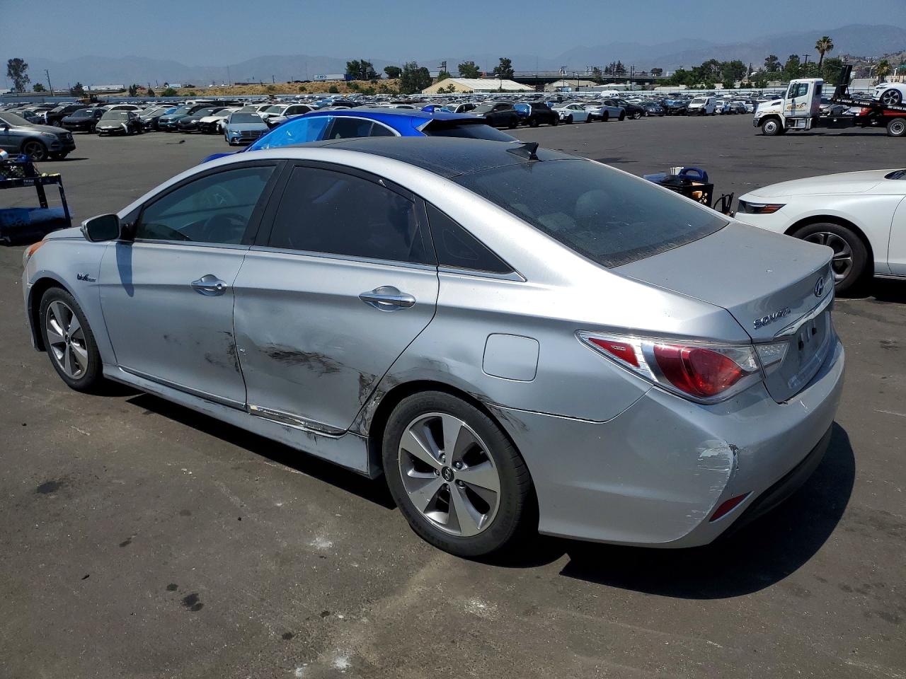2011 Hyundai Sonata Hybrid Silver vin: KMHEC4A48BA018566