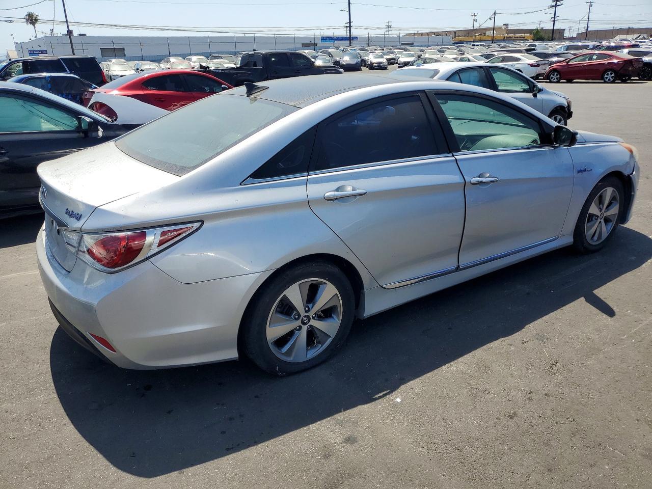 2011 Hyundai Sonata Hybrid Silver vin: KMHEC4A48BA018566