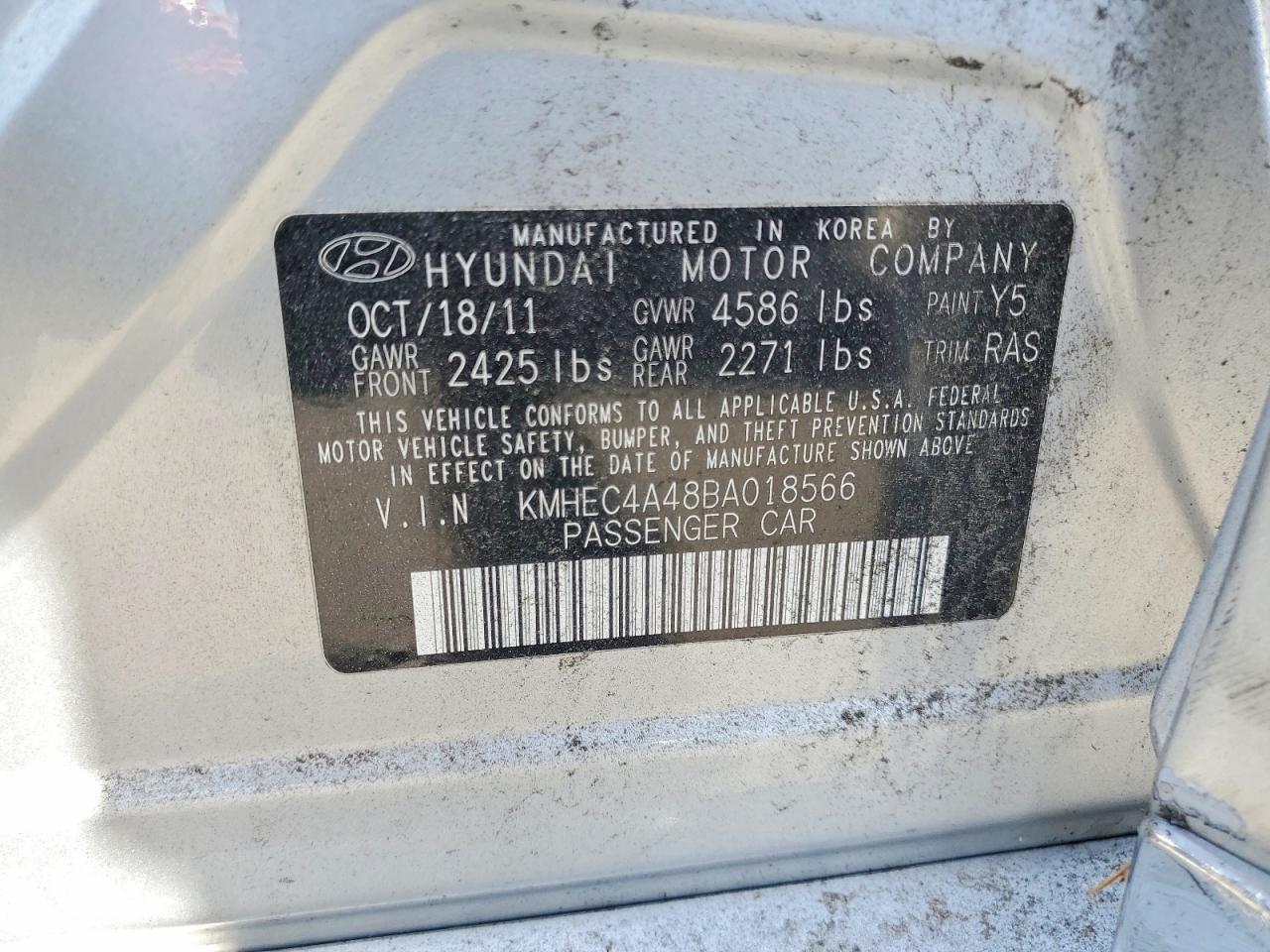 2011 Hyundai Sonata Hybrid Silver vin: KMHEC4A48BA018566