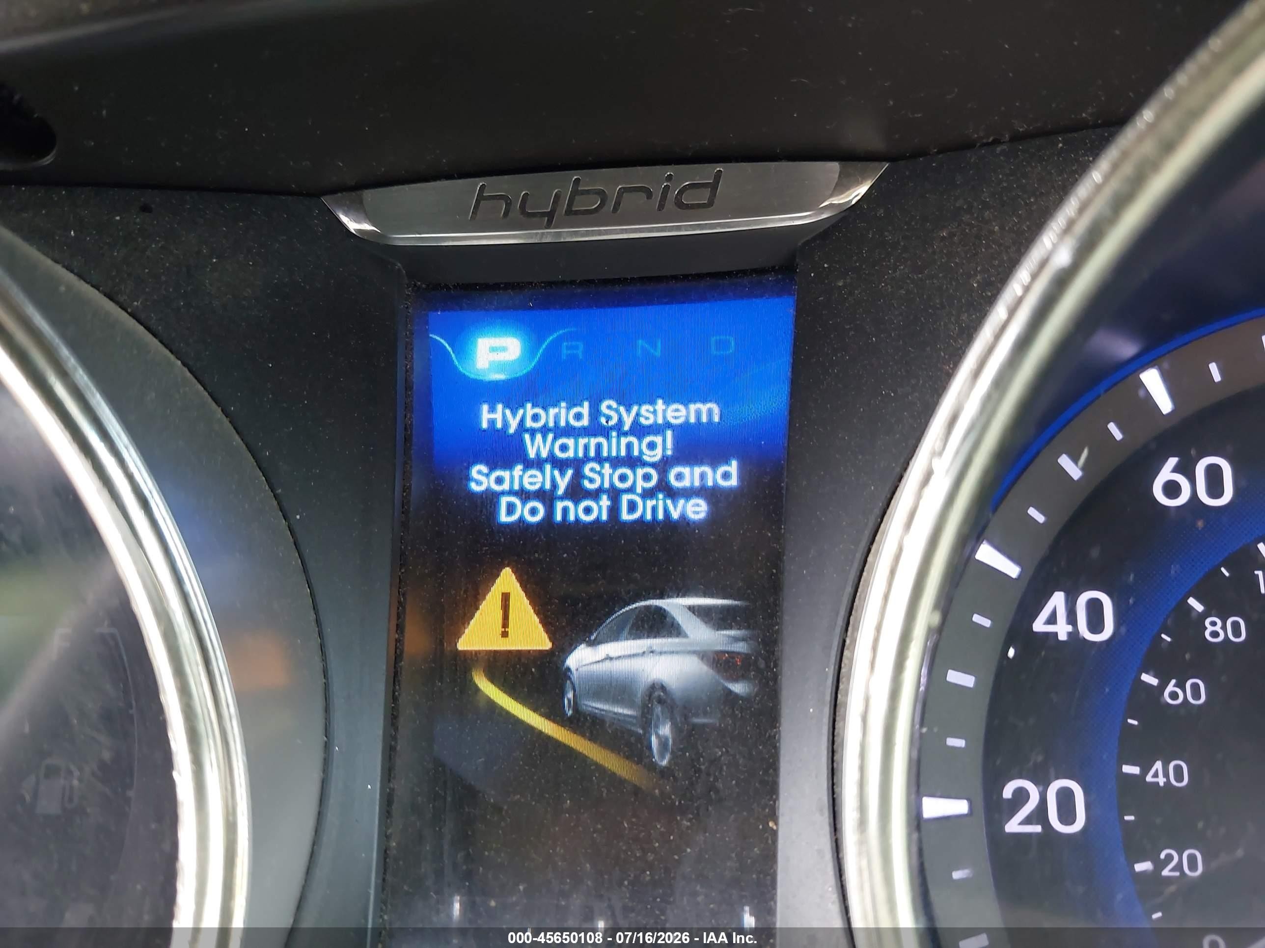 2012 Hyundai Sonata Hybrid   White vin: KMHEC4A48CA023137