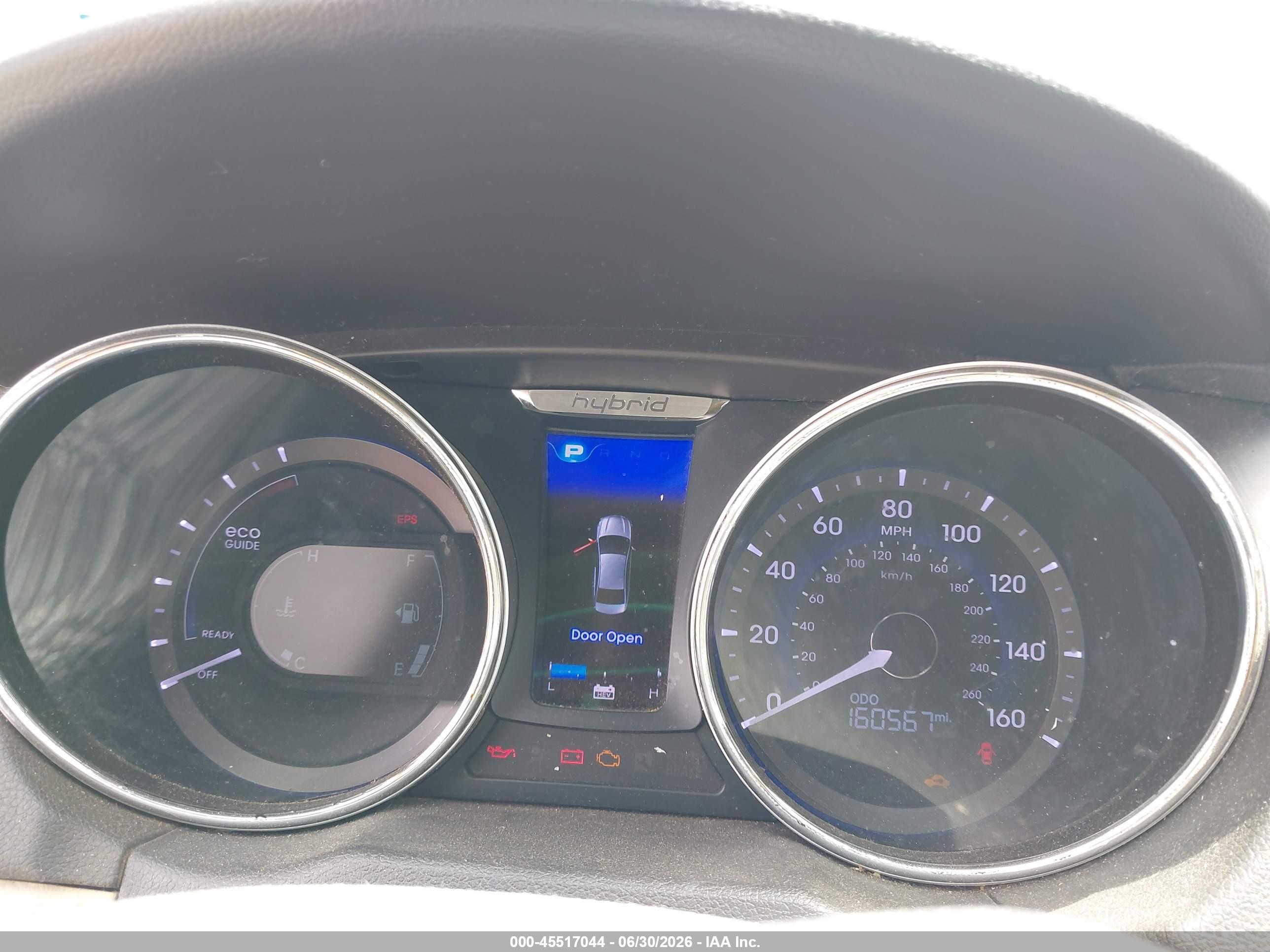 2012 Hyundai Sonata Hybrid   White vin: KMHEC4A48CA058454