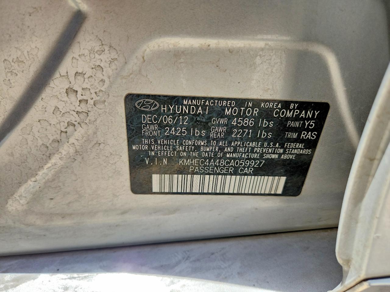 2012 Hyundai Sonata Hybrid Silver vin: KMHEC4A48CA059927