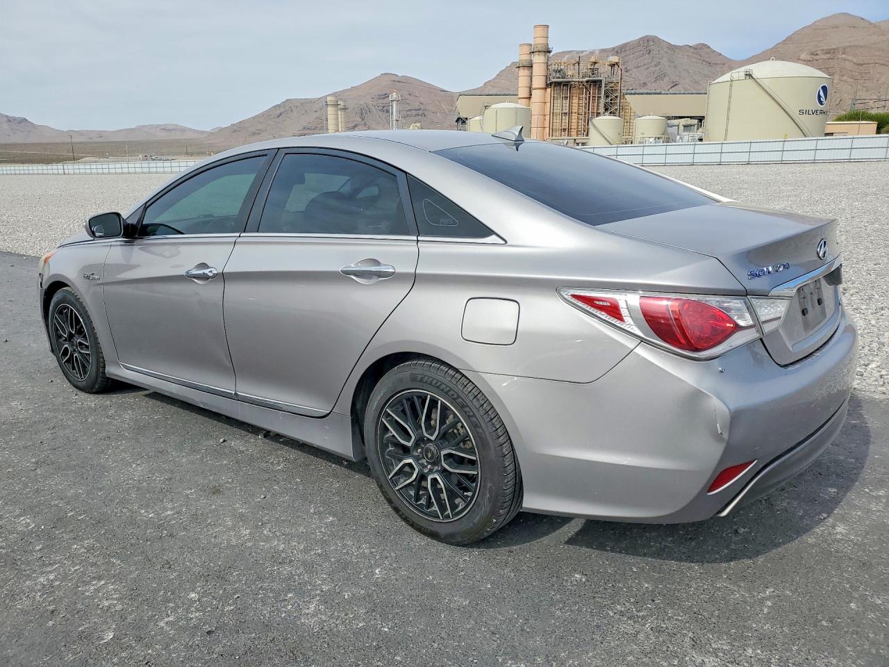 2013 Hyundai Sonata Hybrid Gray vin: KMHEC4A48DA071657