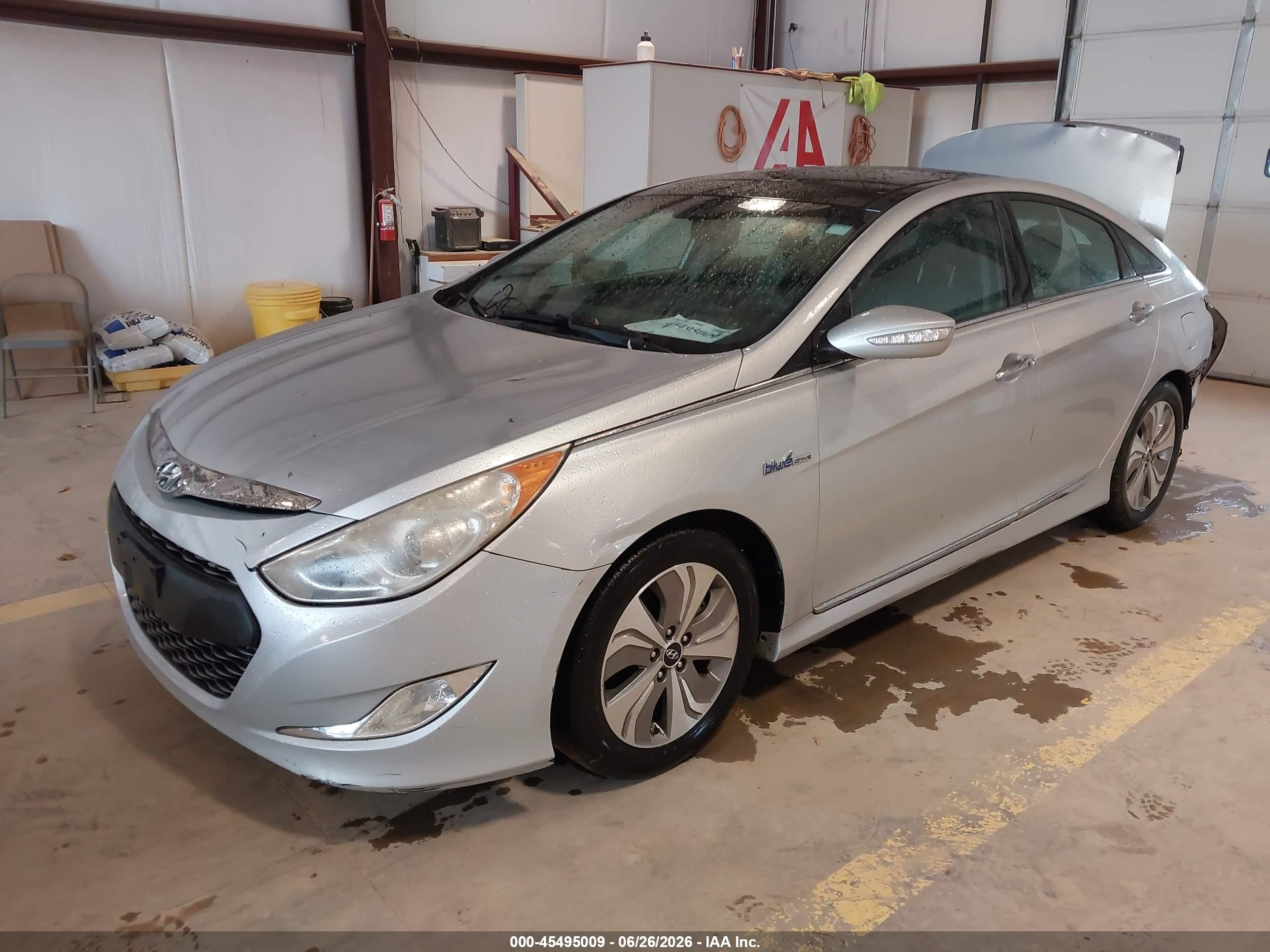 2013 Hyundai Sonata Hybrid Limited Silver vin: KMHEC4A48DA076244