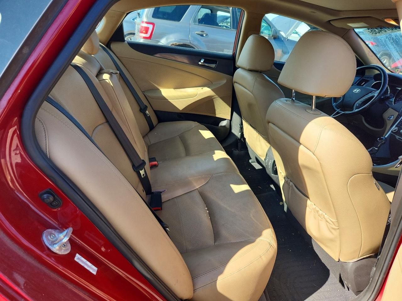 2013 Hyundai Sonata Hybrid Red vin: KMHEC4A48DA081217