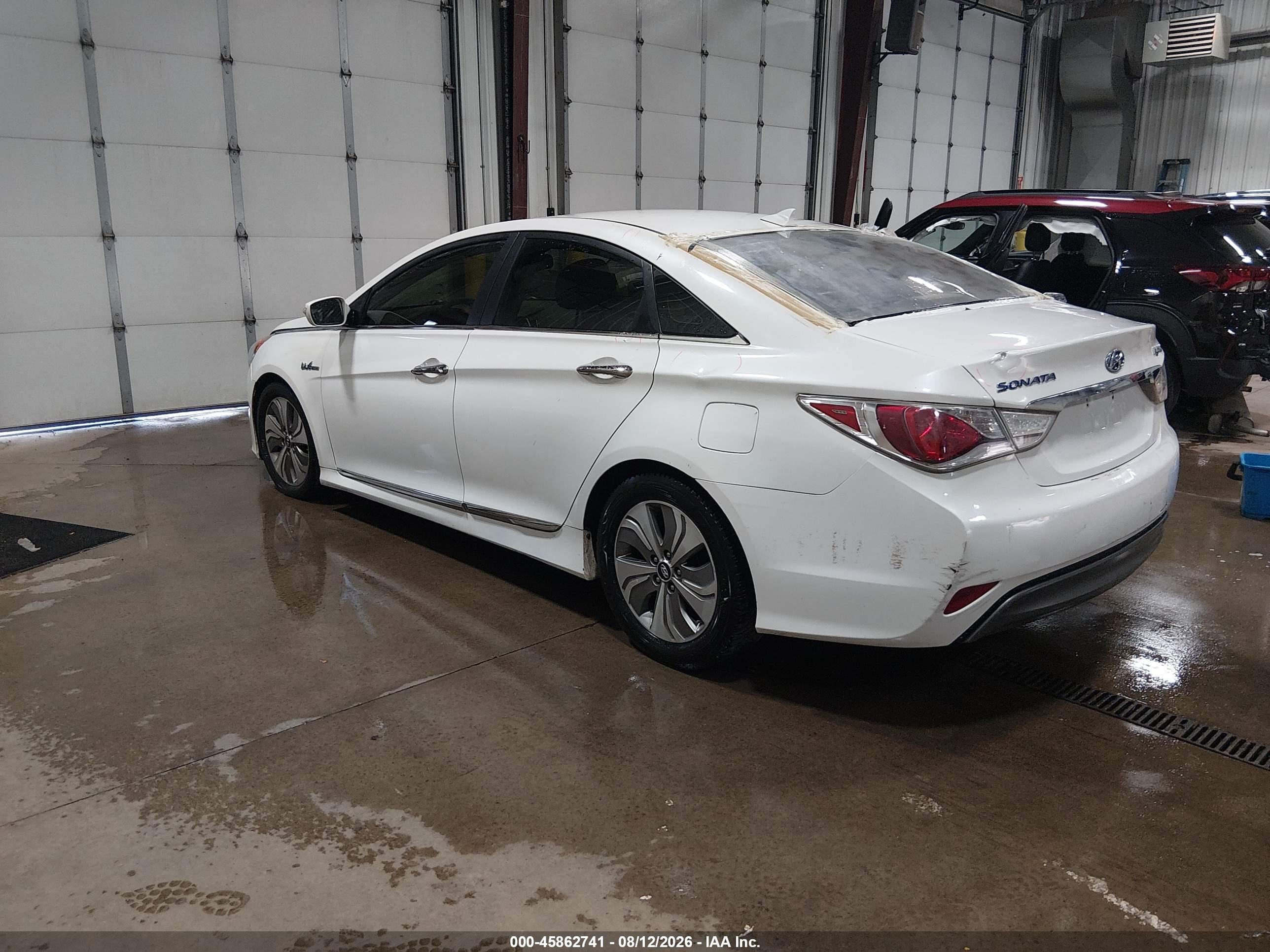 2013 Hyundai Sonata Hybrid Limited White vin: KMHEC4A48DA088569