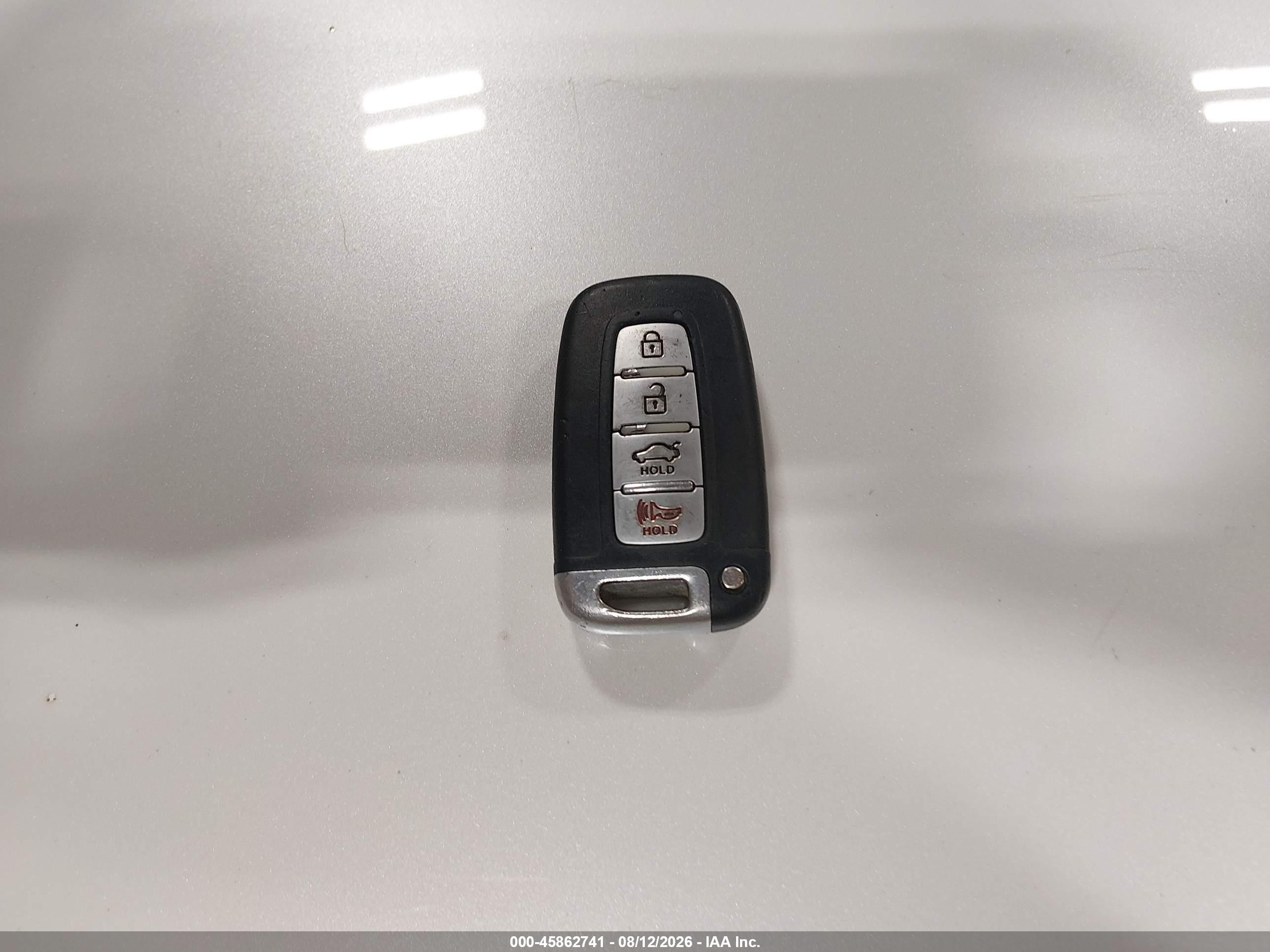 2013 Hyundai Sonata Hybrid Limited White vin: KMHEC4A48DA088569