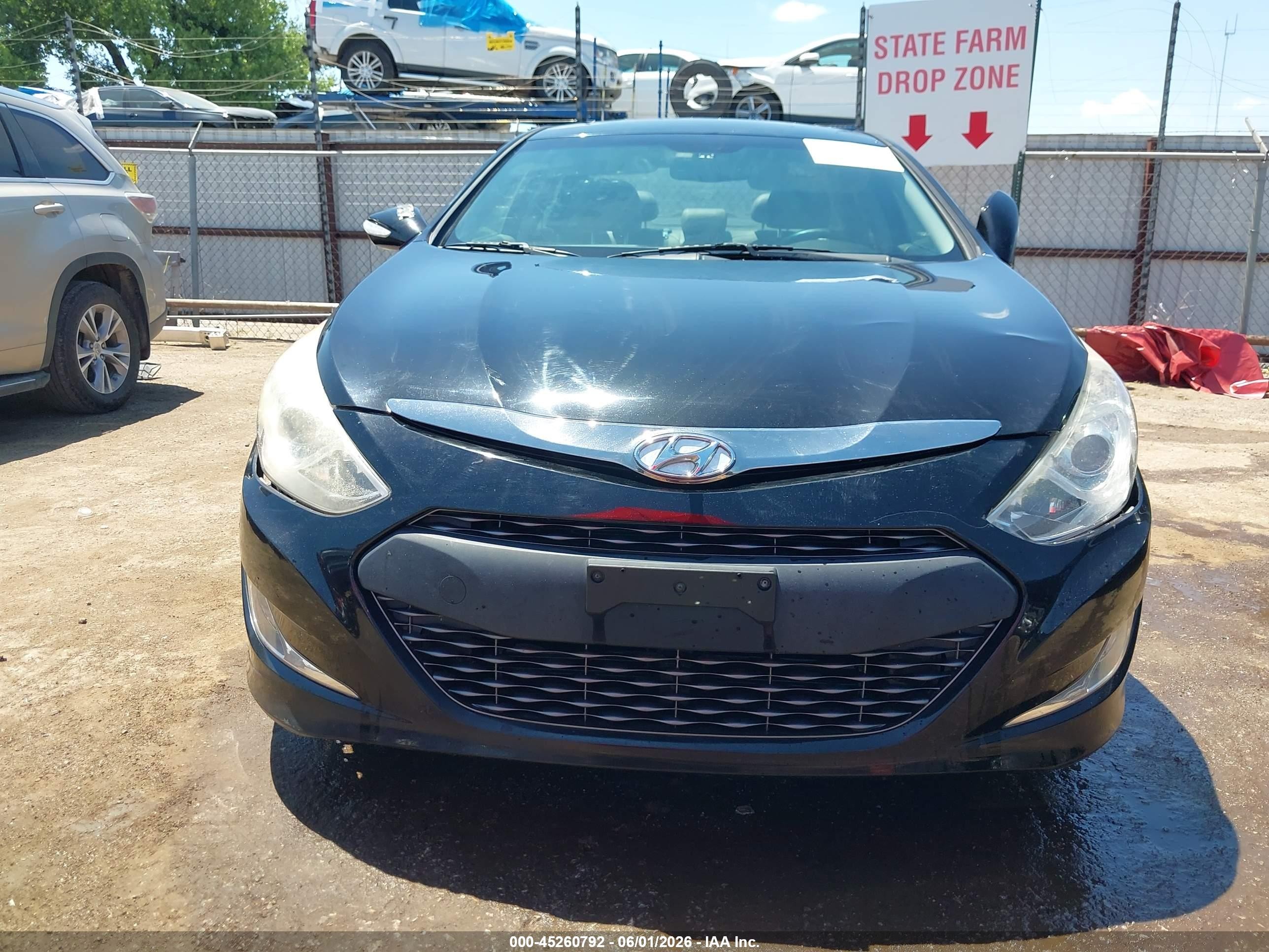 2013 Hyundai Sonata Hybrid Limited Black vin: KMHEC4A48DA095327
