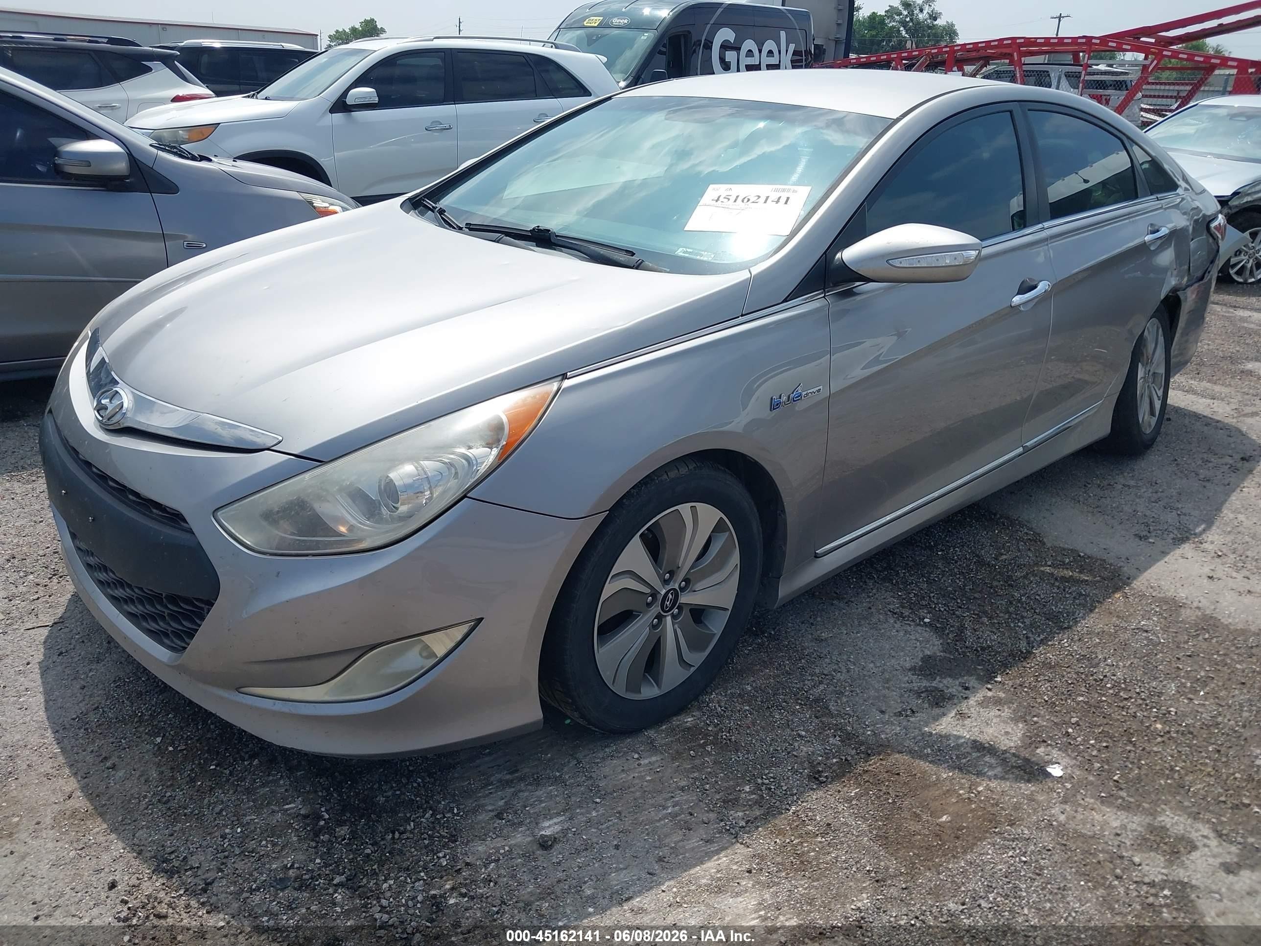 2013 Hyundai Sonata Hybrid Limited Silver vin: KMHEC4A48DA096218
