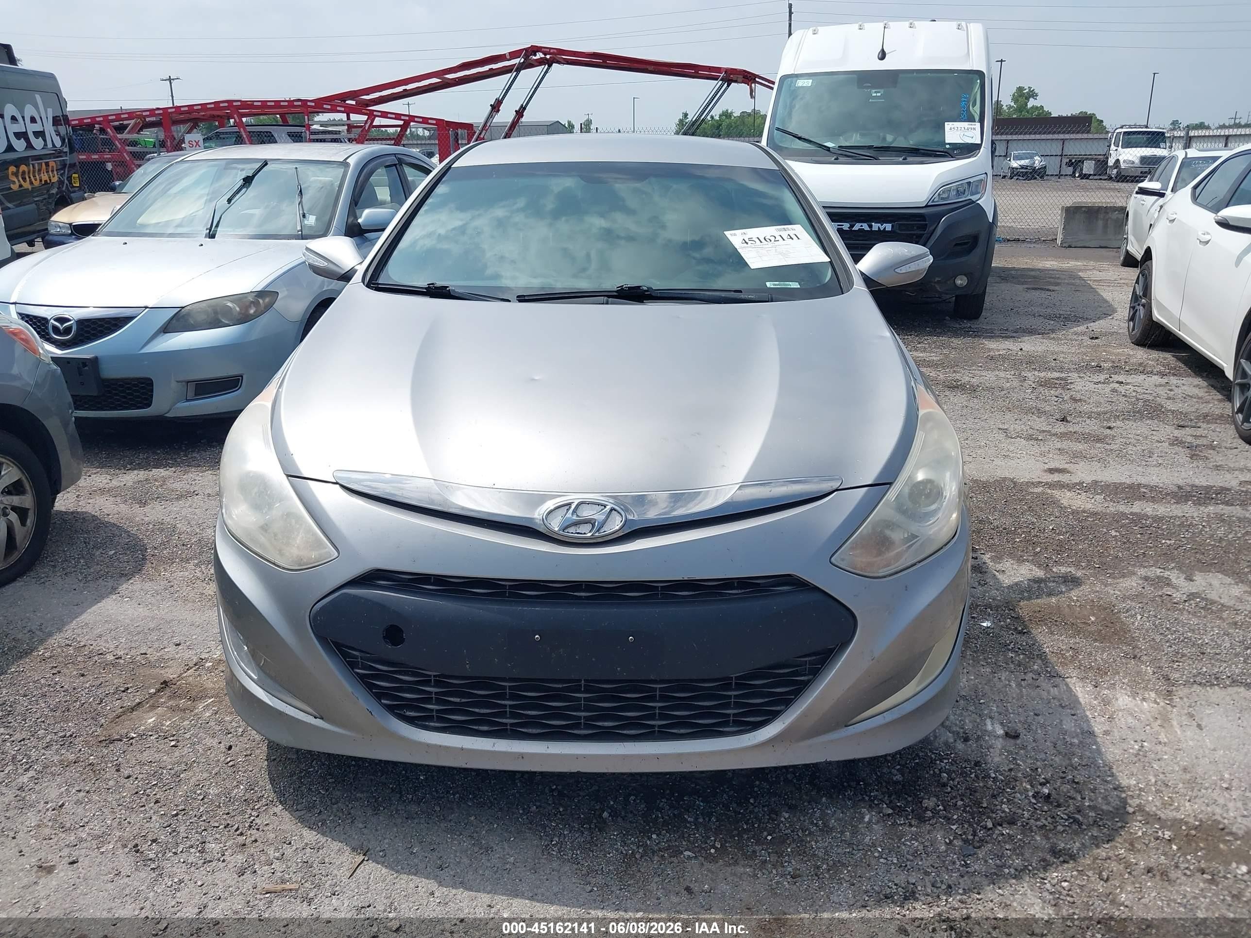 2013 Hyundai Sonata Hybrid Limited Silver vin: KMHEC4A48DA096218