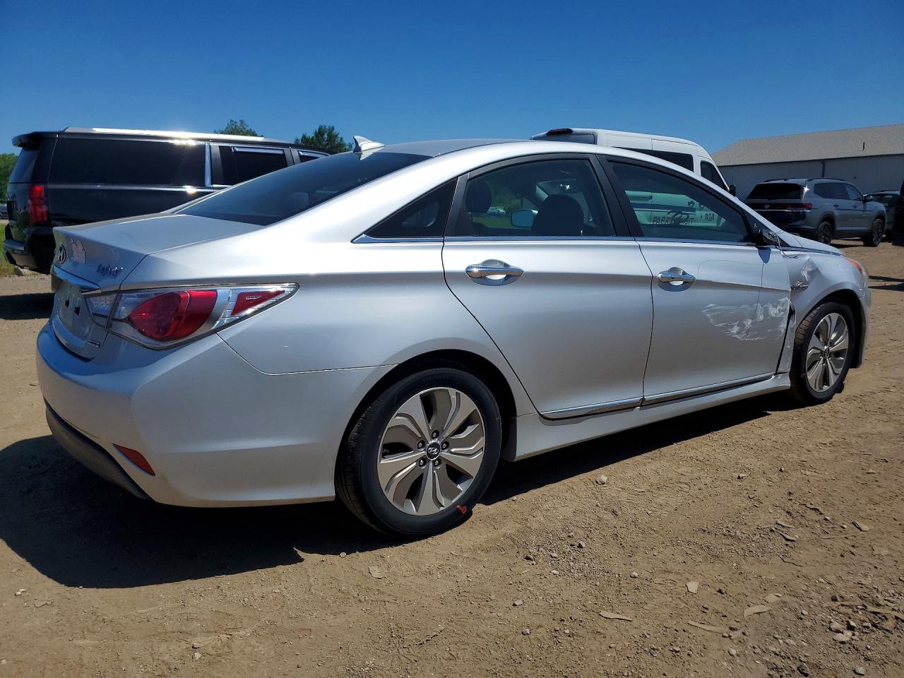 2013 Hyundai Sonata Hybrid Silver vin: KMHEC4A48DA098258