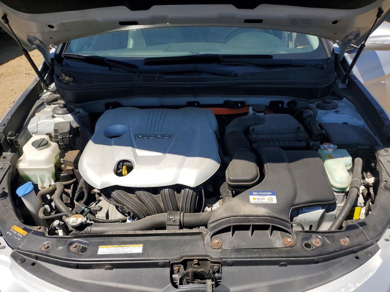 2013 Hyundai Sonata Hybrid Silver vin: KMHEC4A48DA098258
