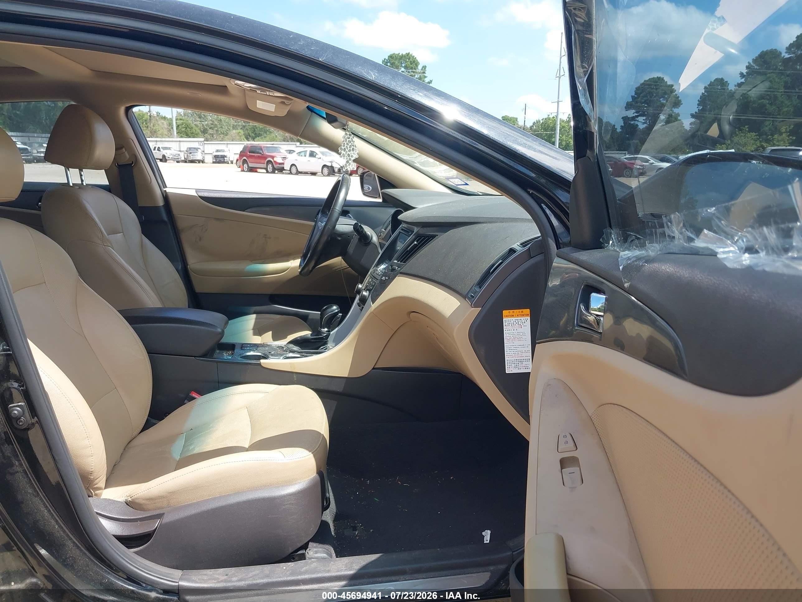 2014 Hyundai Sonata Hybrid Limited Black vin: KMHEC4A48EA103640