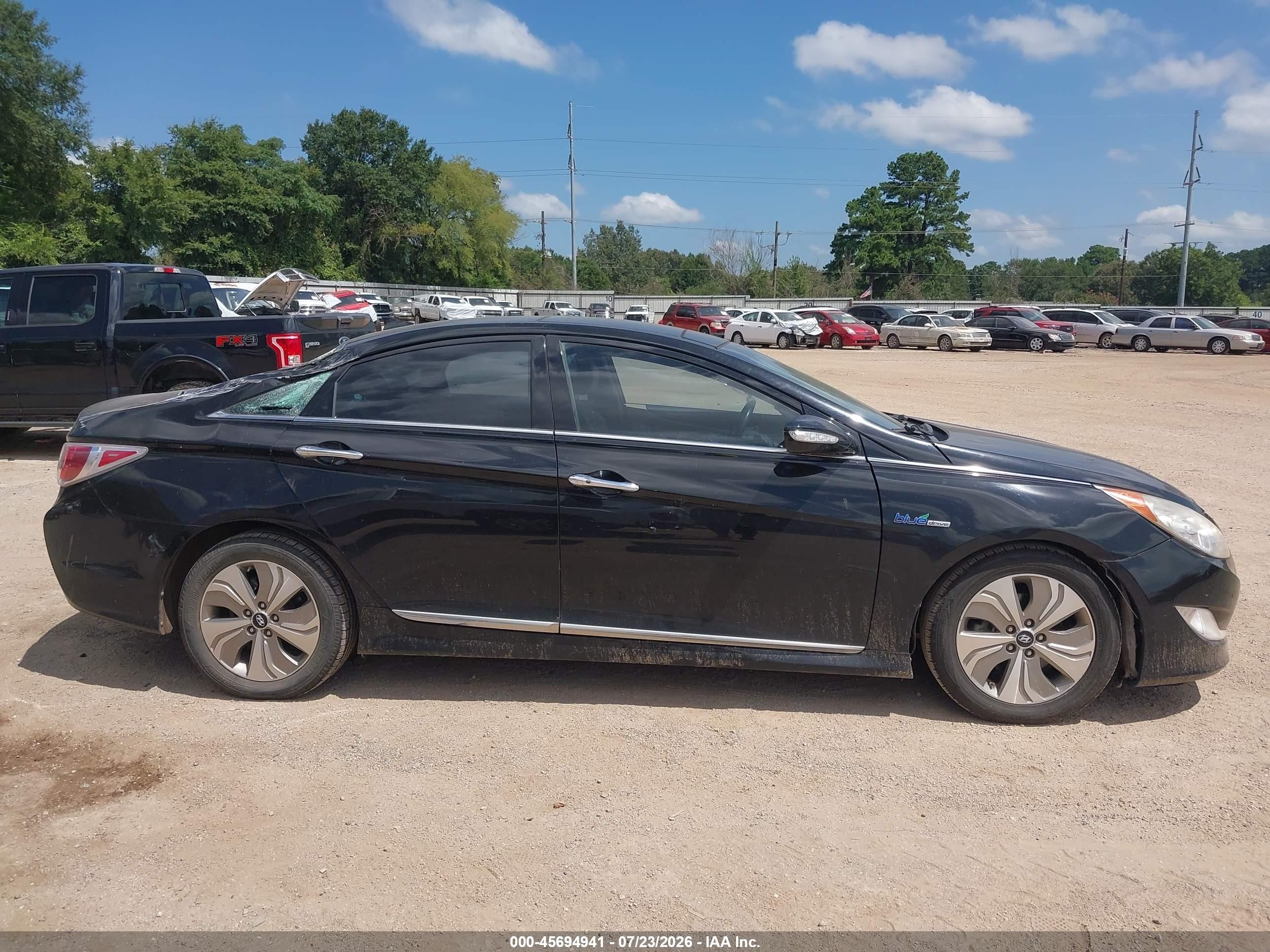 2014 Hyundai Sonata Hybrid Limited Black vin: KMHEC4A48EA103640