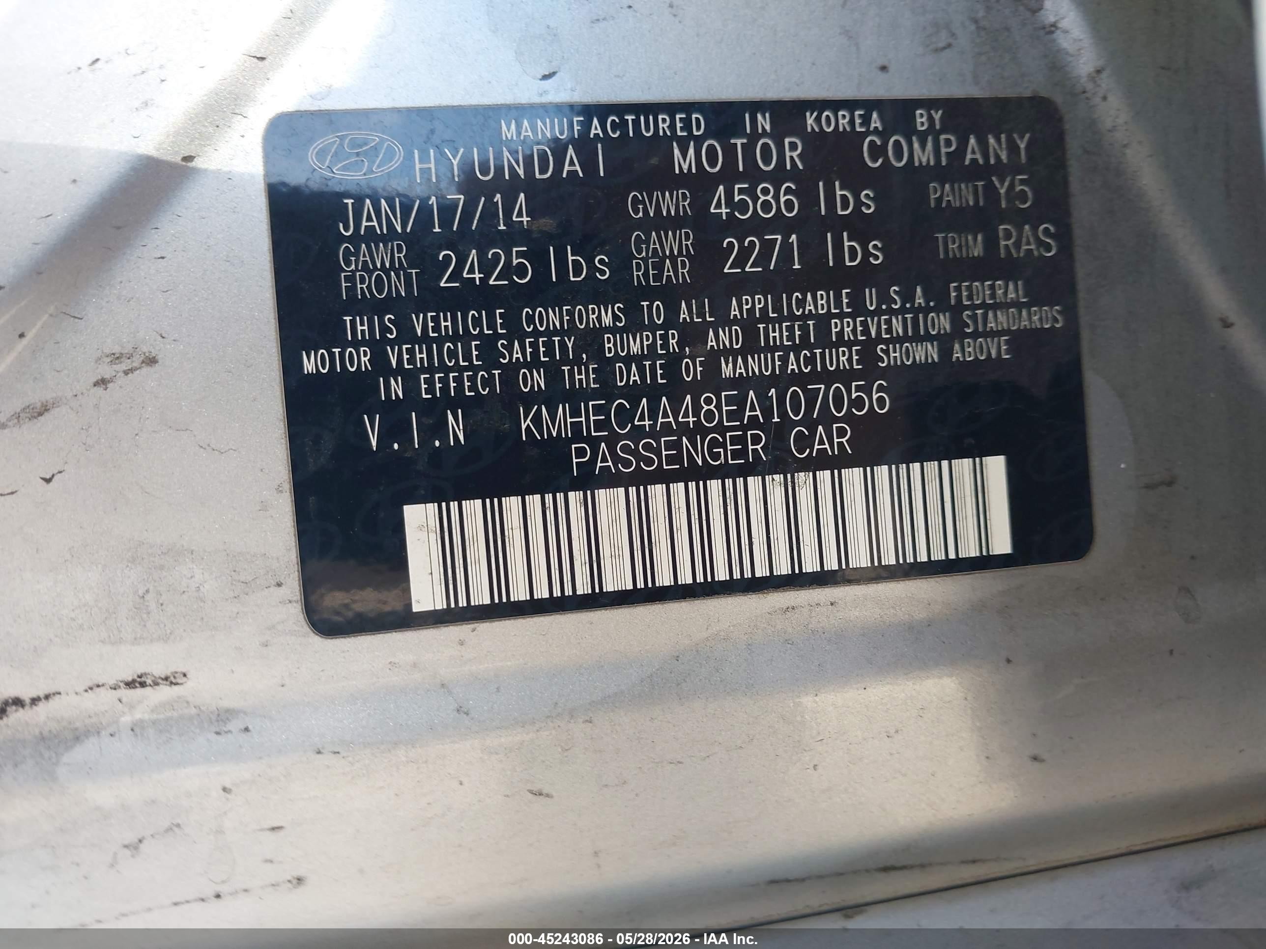 2014 Hyundai Sonata Hybrid Limited Silver vin: KMHEC4A48EA107056