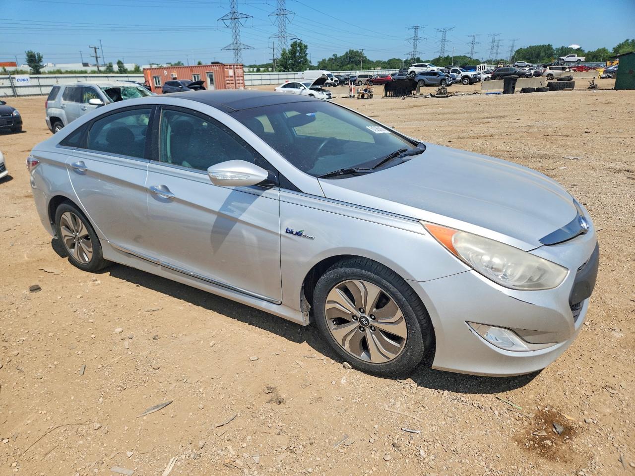 2014 Hyundai Sonata Hybrid Серебряный vin: KMHEC4A48EA108627