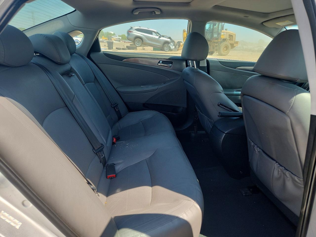 2014 Hyundai Sonata Hybrid Серебряный vin: KMHEC4A48EA108627