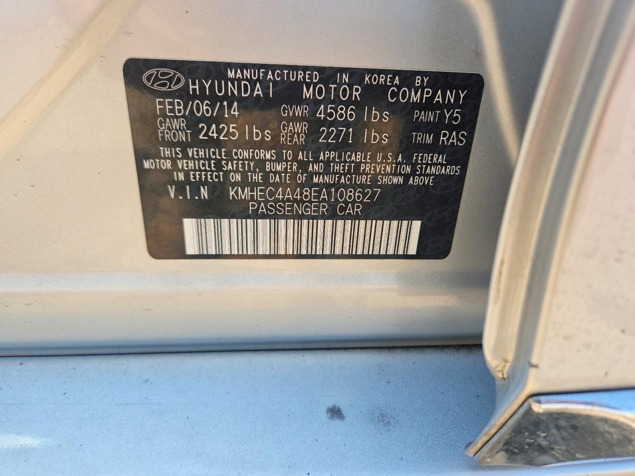 2014 Hyundai Sonata Hybrid Серебряный vin: KMHEC4A48EA108627