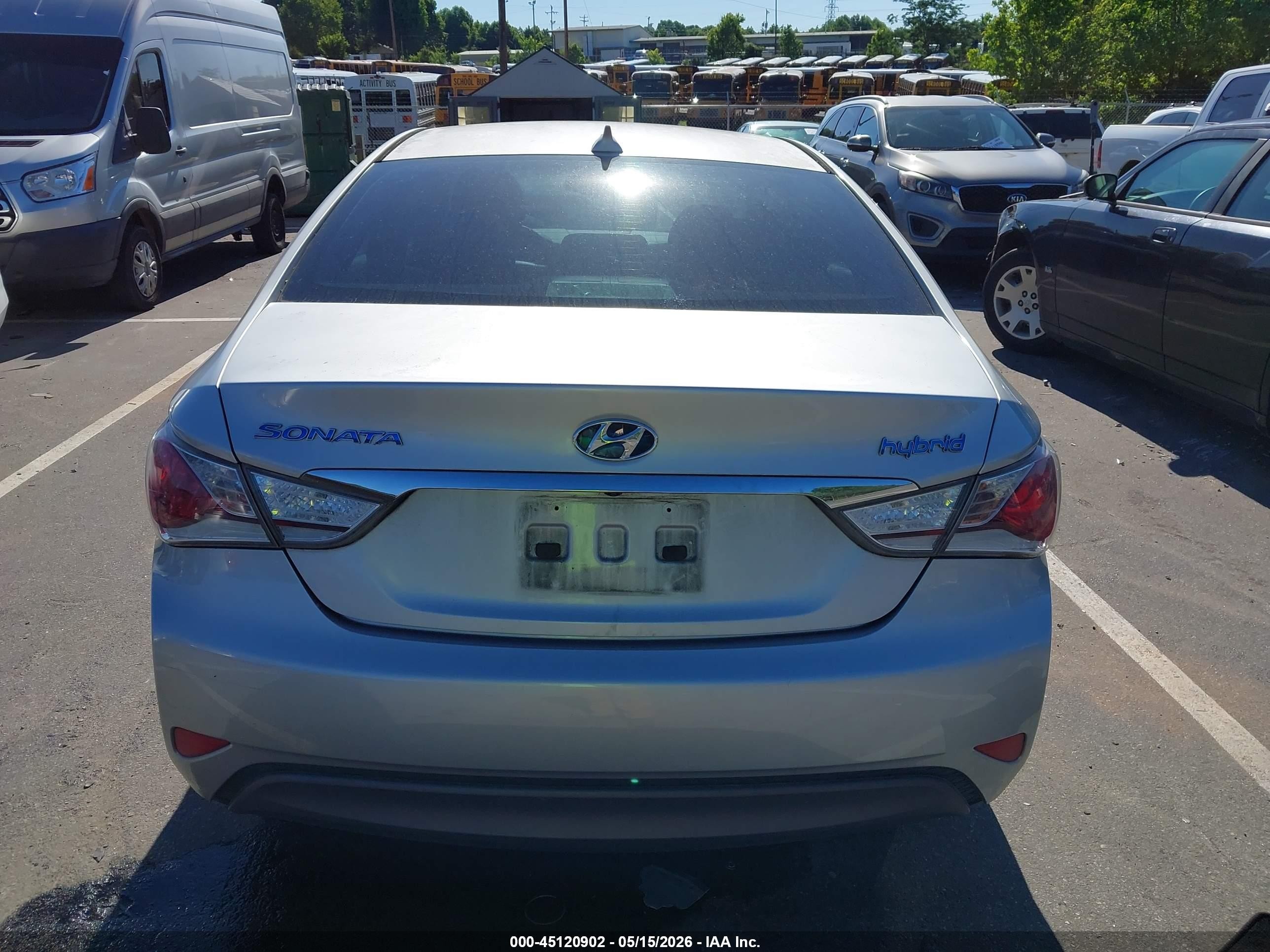 2014 Hyundai Sonata Hybrid   Silver vin: KMHEC4A48EA116517