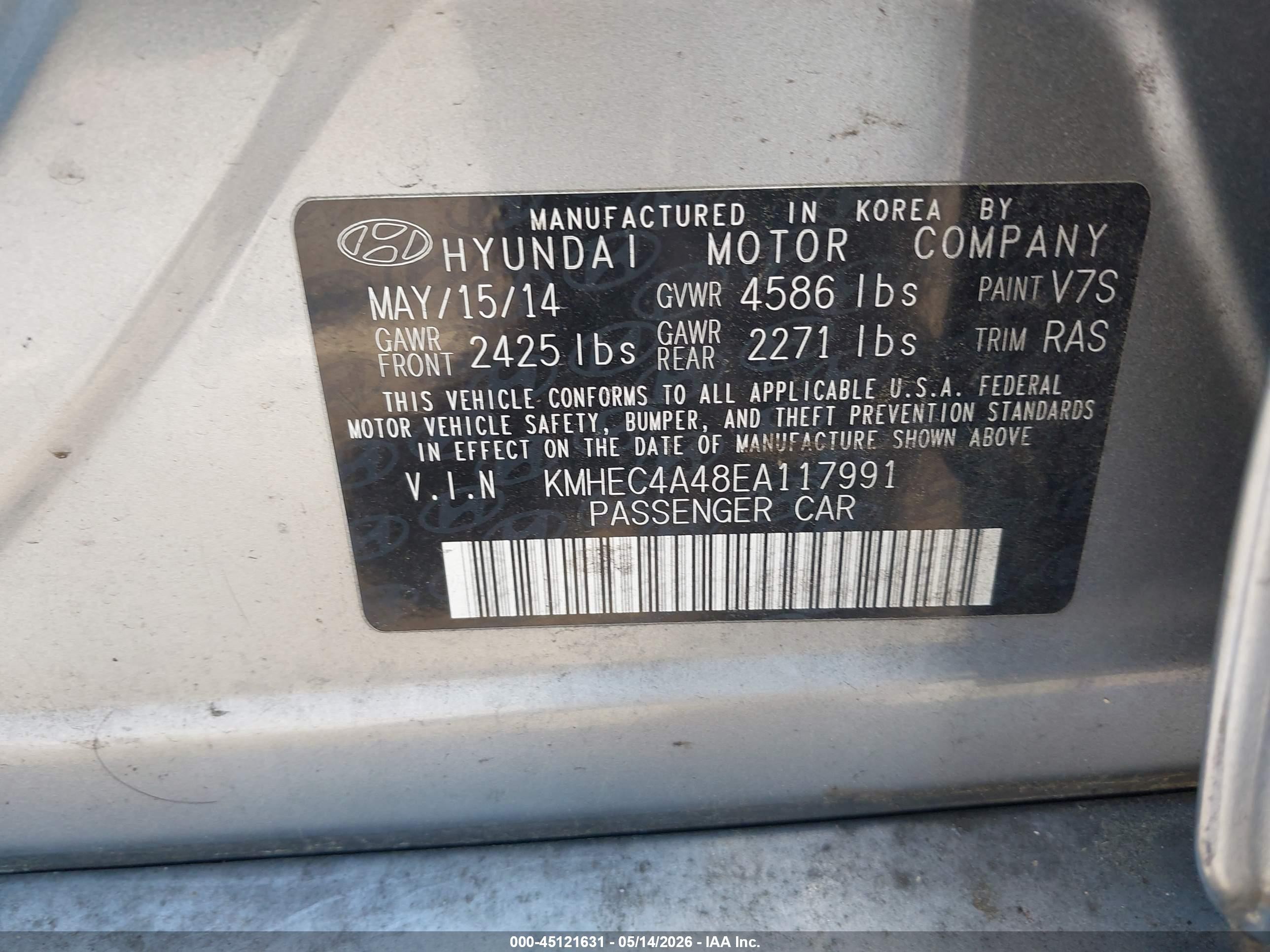 2014 Hyundai Sonata Hybrid   Silver vin: KMHEC4A48EA117991