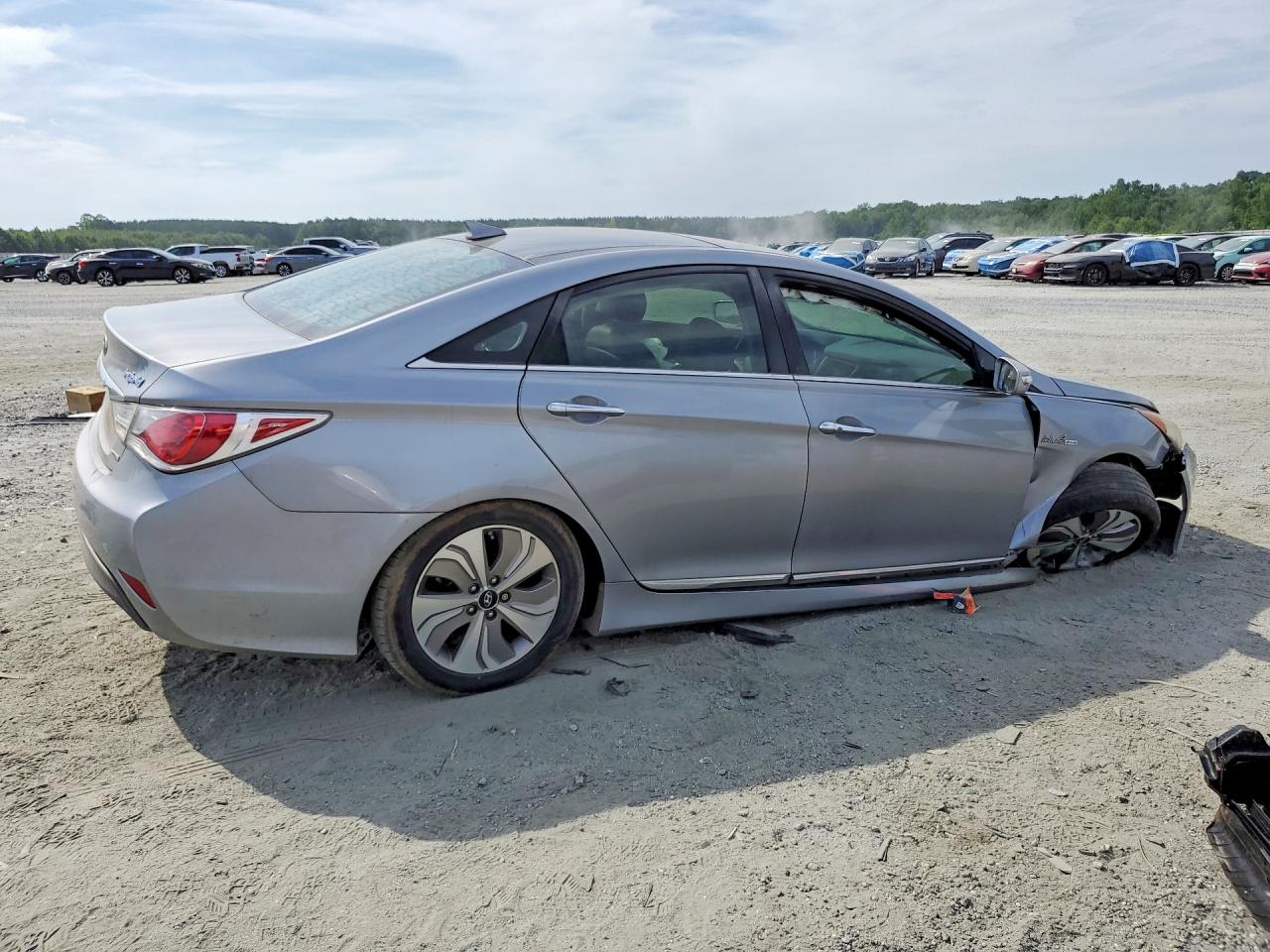 2015 Hyundai Sonata Hybrid Limited Gray vin: KMHEC4A48FA119838