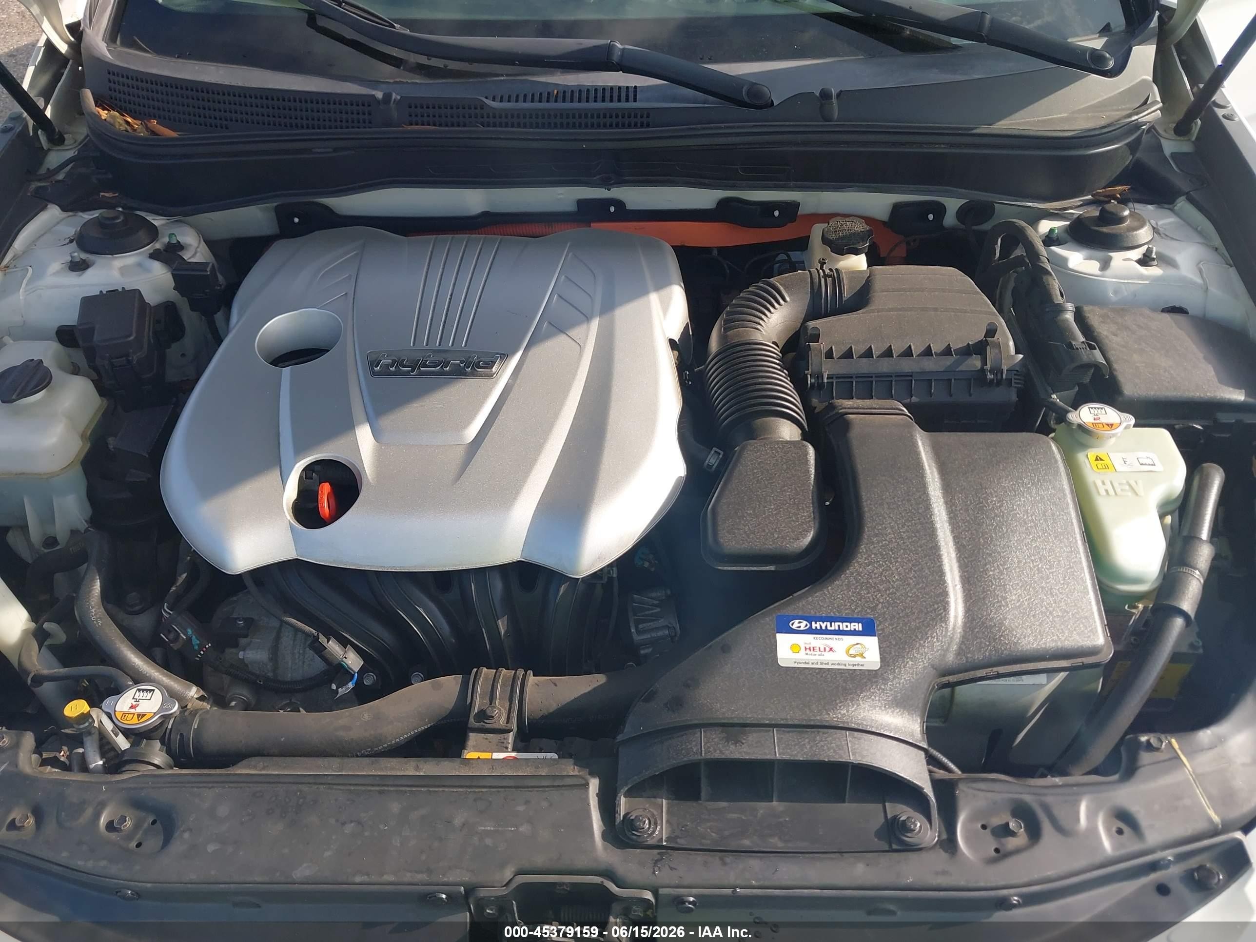 2015 Hyundai Sonata Hybrid Limited White vin: KMHEC4A48FA122738