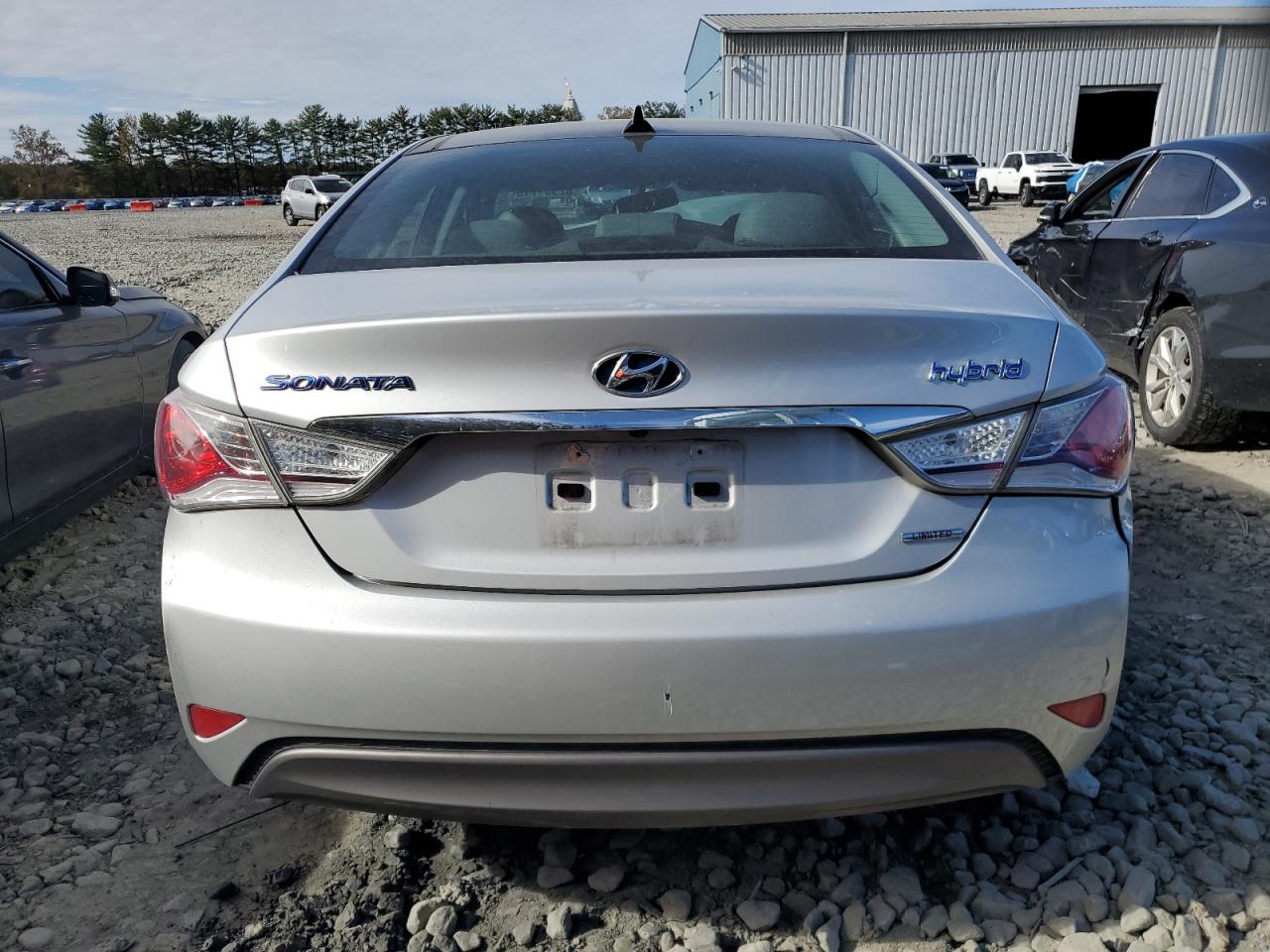 2015 Hyundai Sonata Hybrid Silver vin: KMHEC4A48FA125980