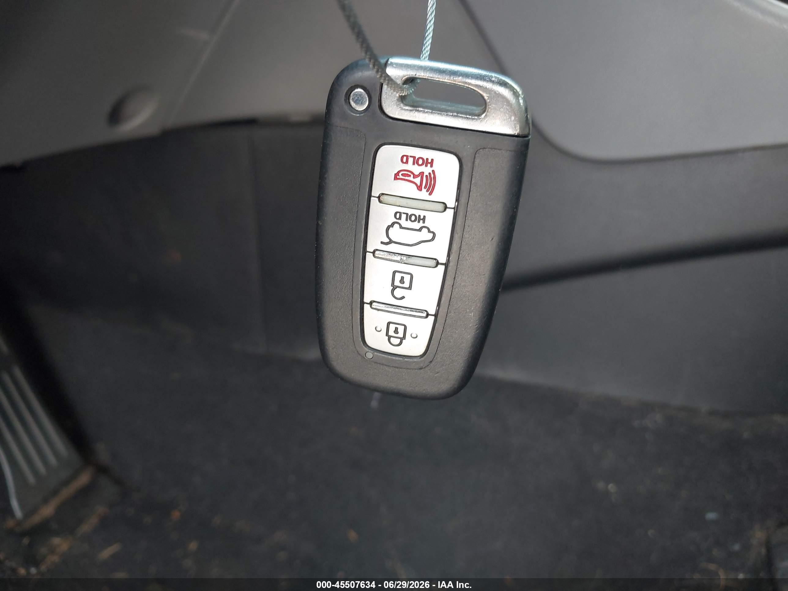 2015 Hyundai Sonata Hybrid Limited Silver vin: KMHEC4A48FA127132