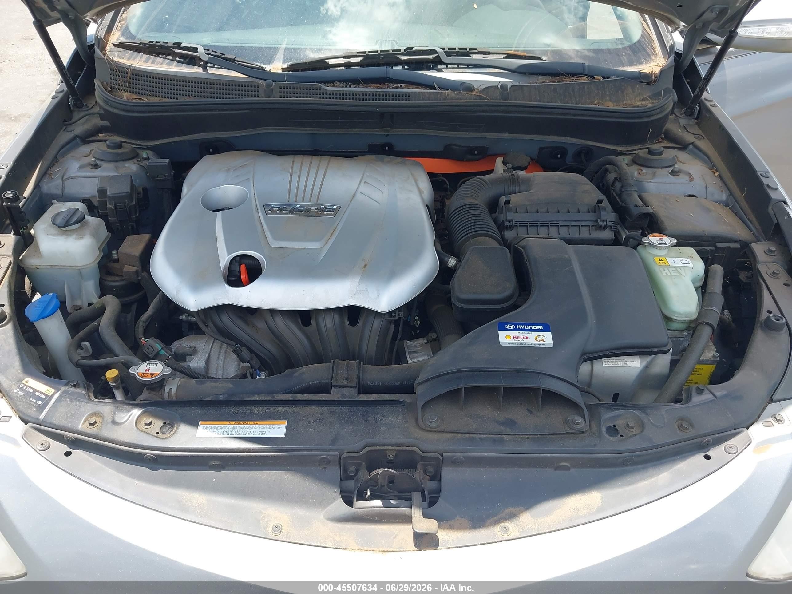2015 Hyundai Sonata Hybrid Limited Silver vin: KMHEC4A48FA127132