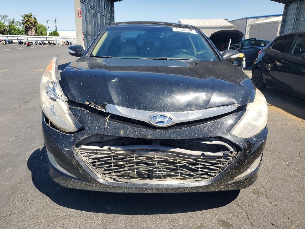 2015 Hyundai Sonata Hybrid Limited Black vin: KMHEC4A48FA135571