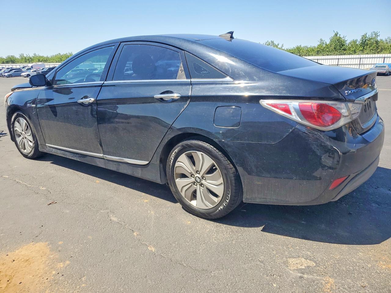 2015 Hyundai Sonata Hybrid Limited Black vin: KMHEC4A48FA135571