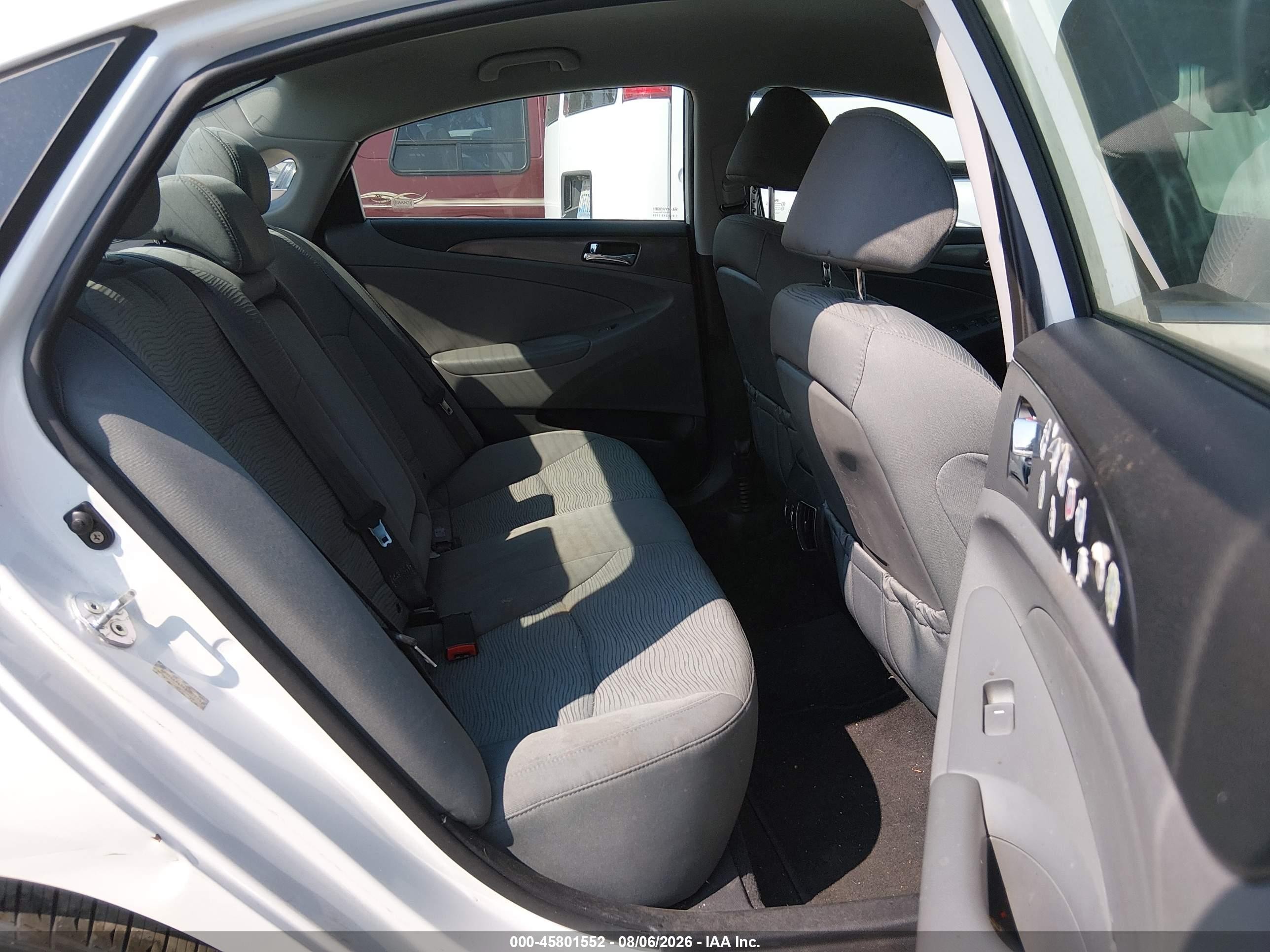 2011 Hyundai Sonata Hybrid   White vin: KMHEC4A49BA002215