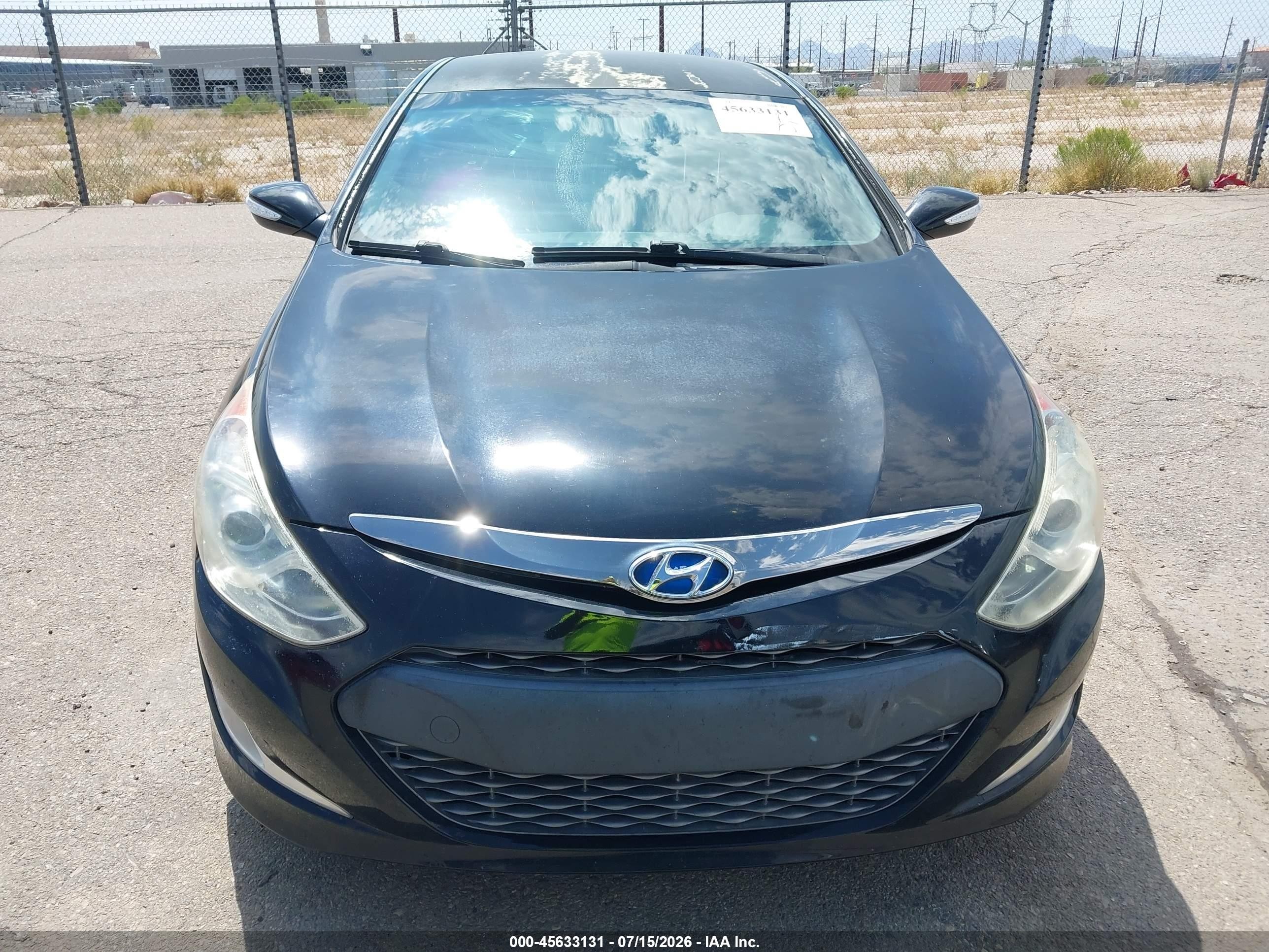 2012 Hyundai Sonata Hybrid   Black vin: KMHEC4A49CA045275