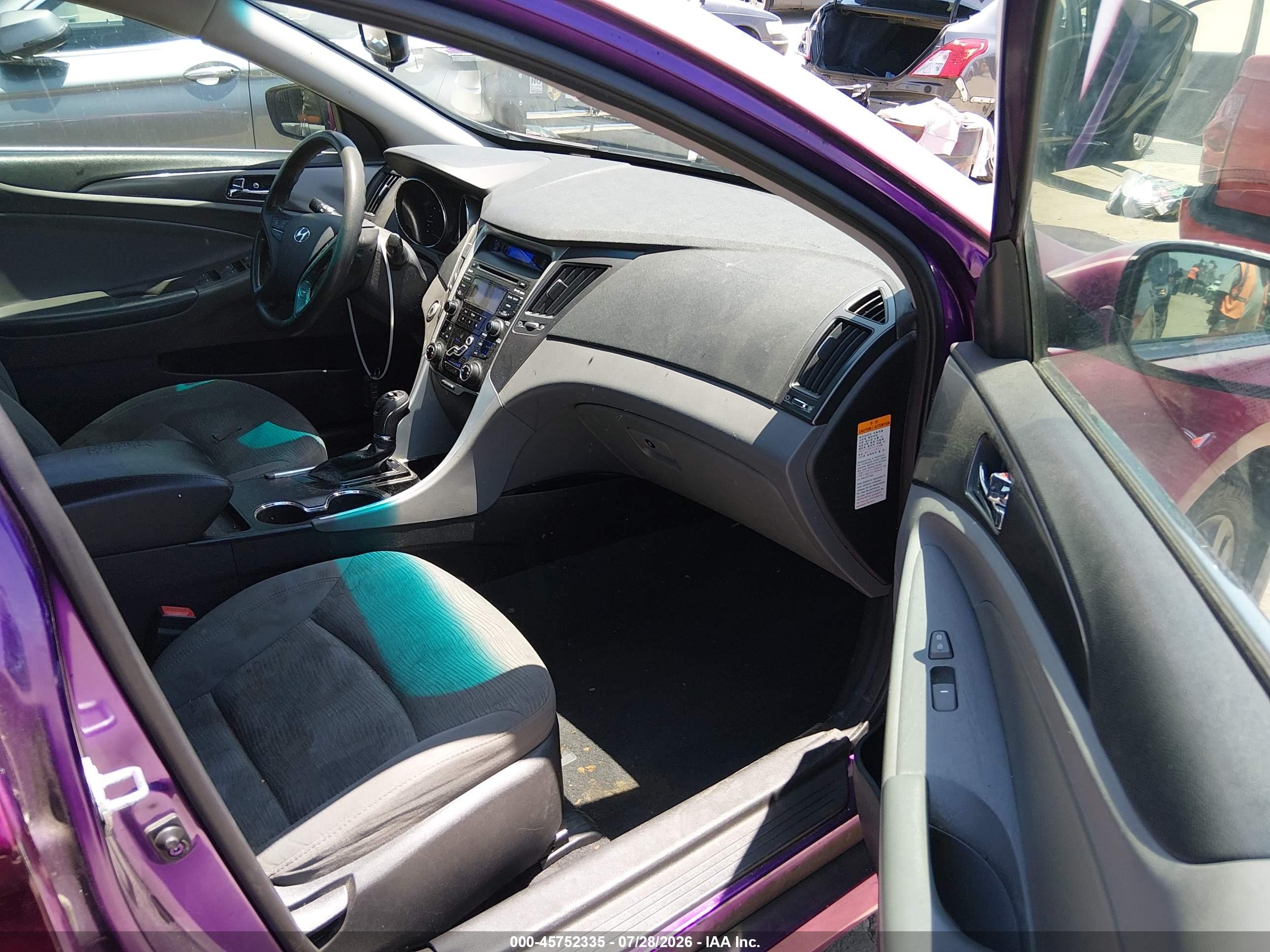 2012 Hyundai Sonata Hybrid   Pink vin: KMHEC4A49CA057541