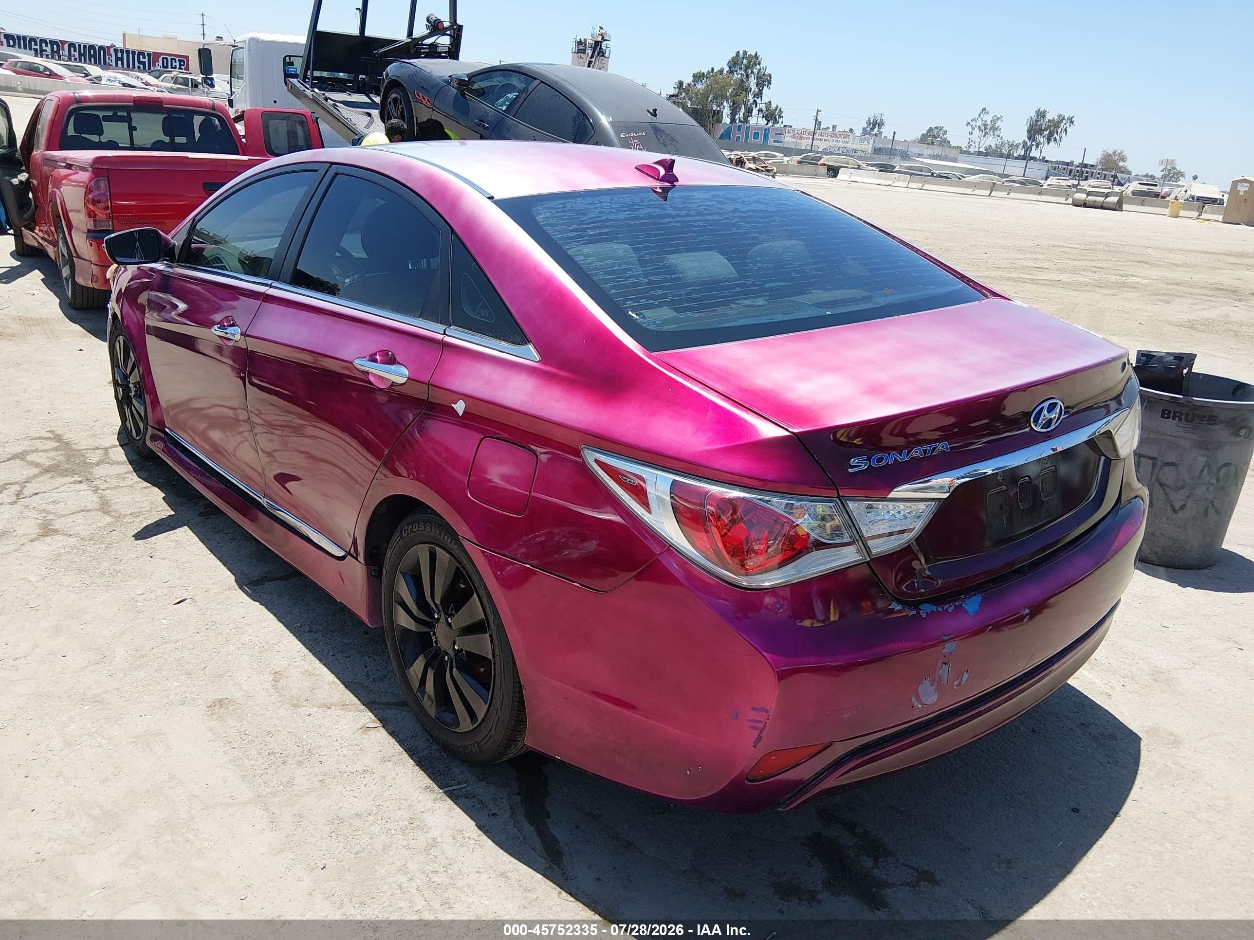 2012 Hyundai Sonata Hybrid   Pink vin: KMHEC4A49CA057541