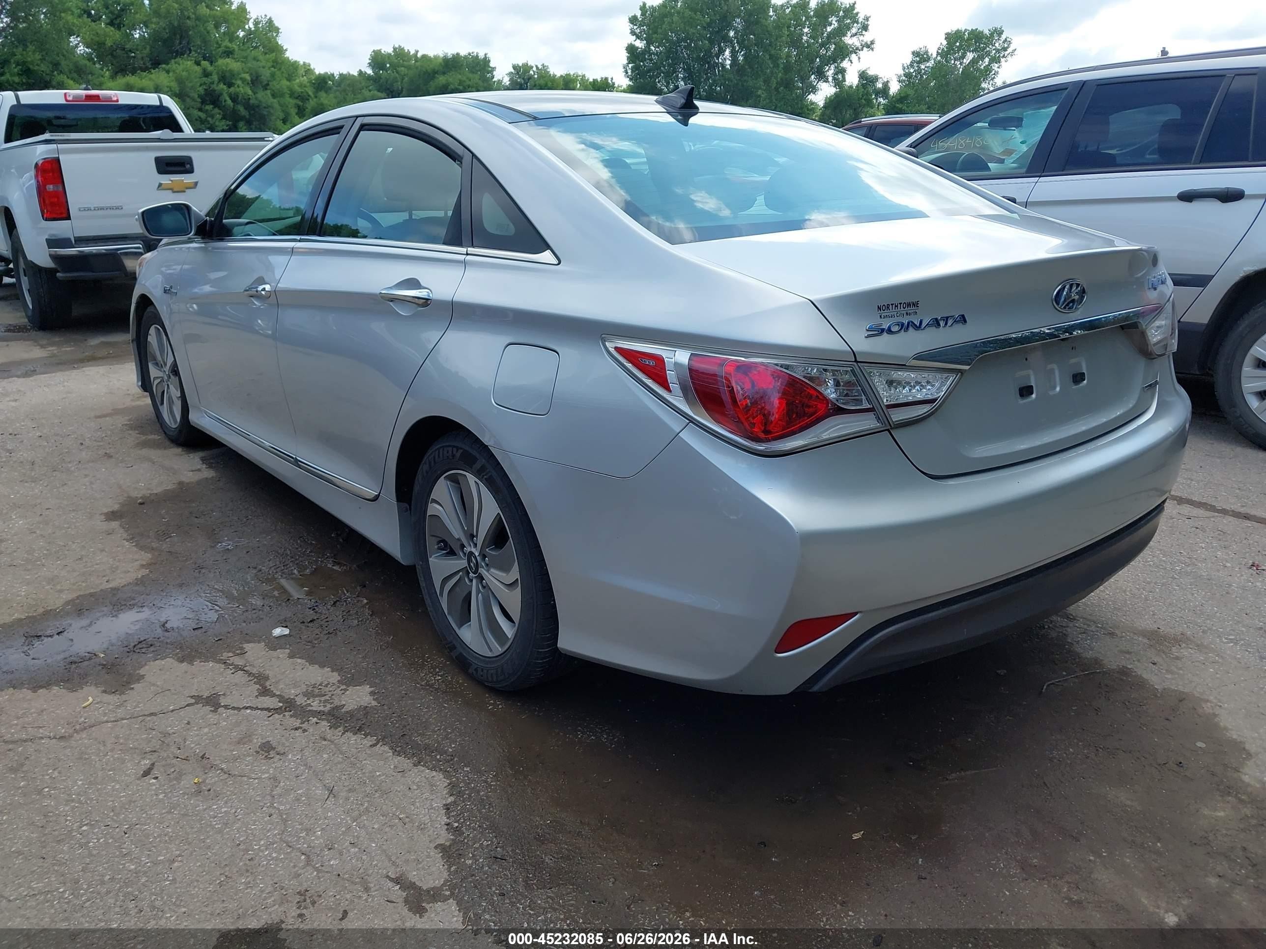 2013 Hyundai Sonata Hybrid Limited Серый vin: KMHEC4A49DA050249