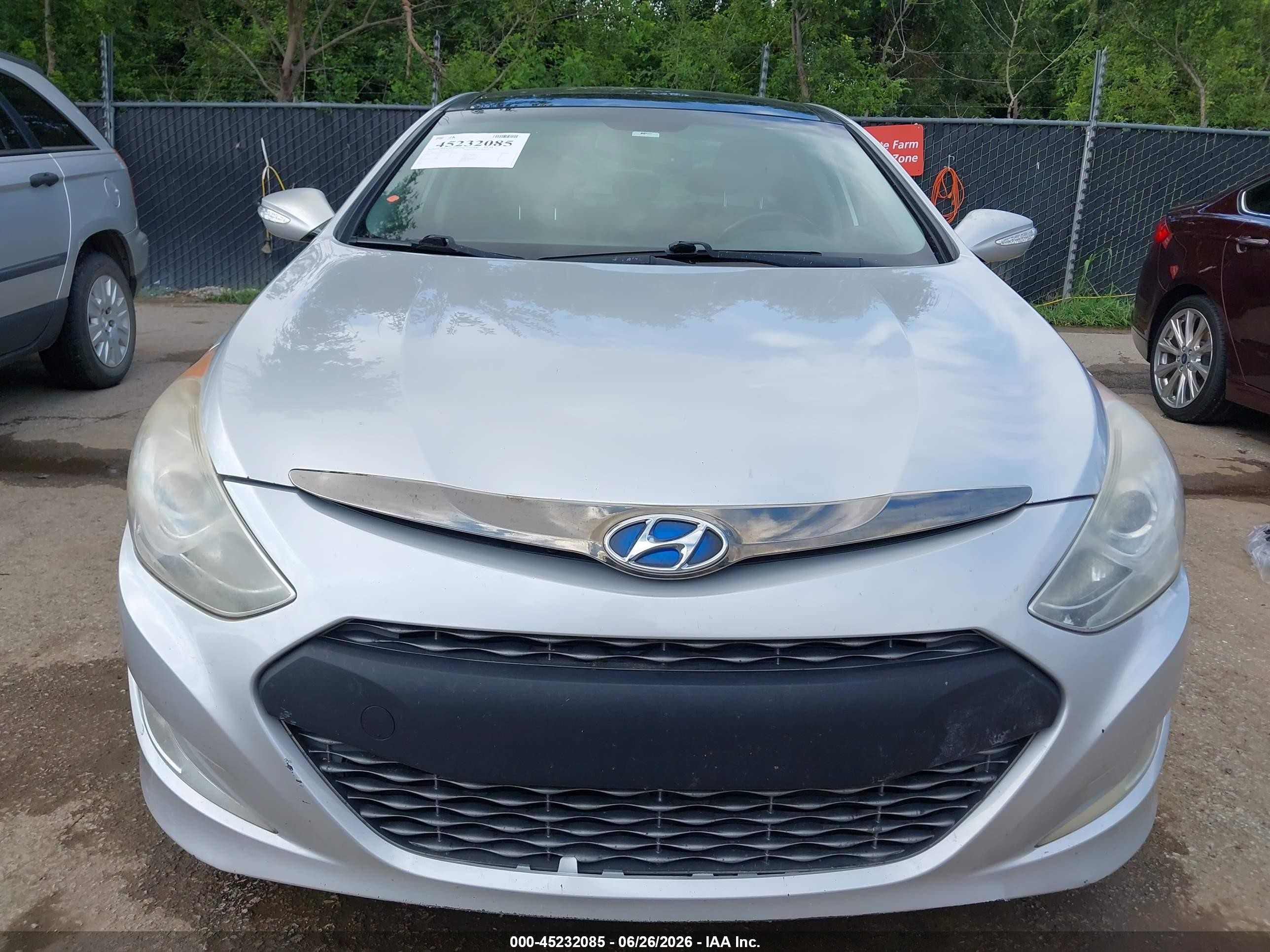 2013 Hyundai Sonata Hybrid Limited Серый vin: KMHEC4A49DA050249