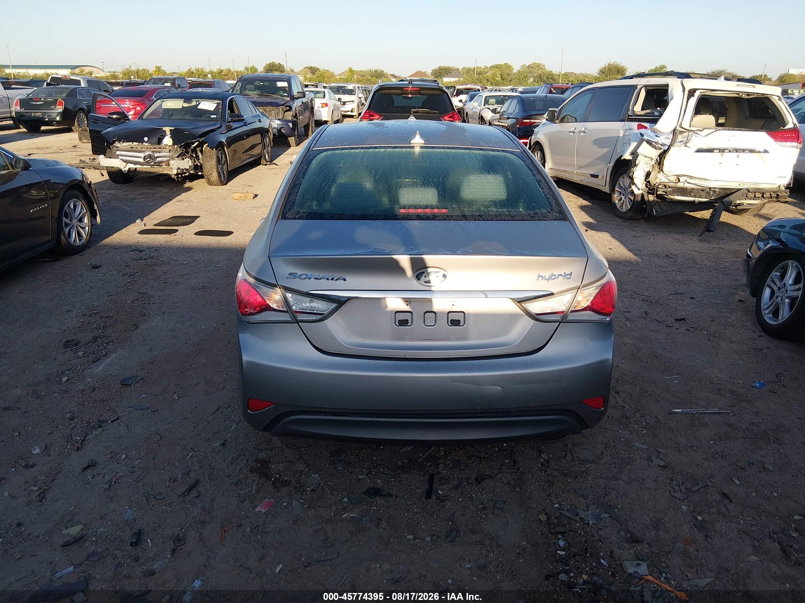 2013 Hyundai Sonata Hybrid Gray vin: KMHEC4A49DA070176