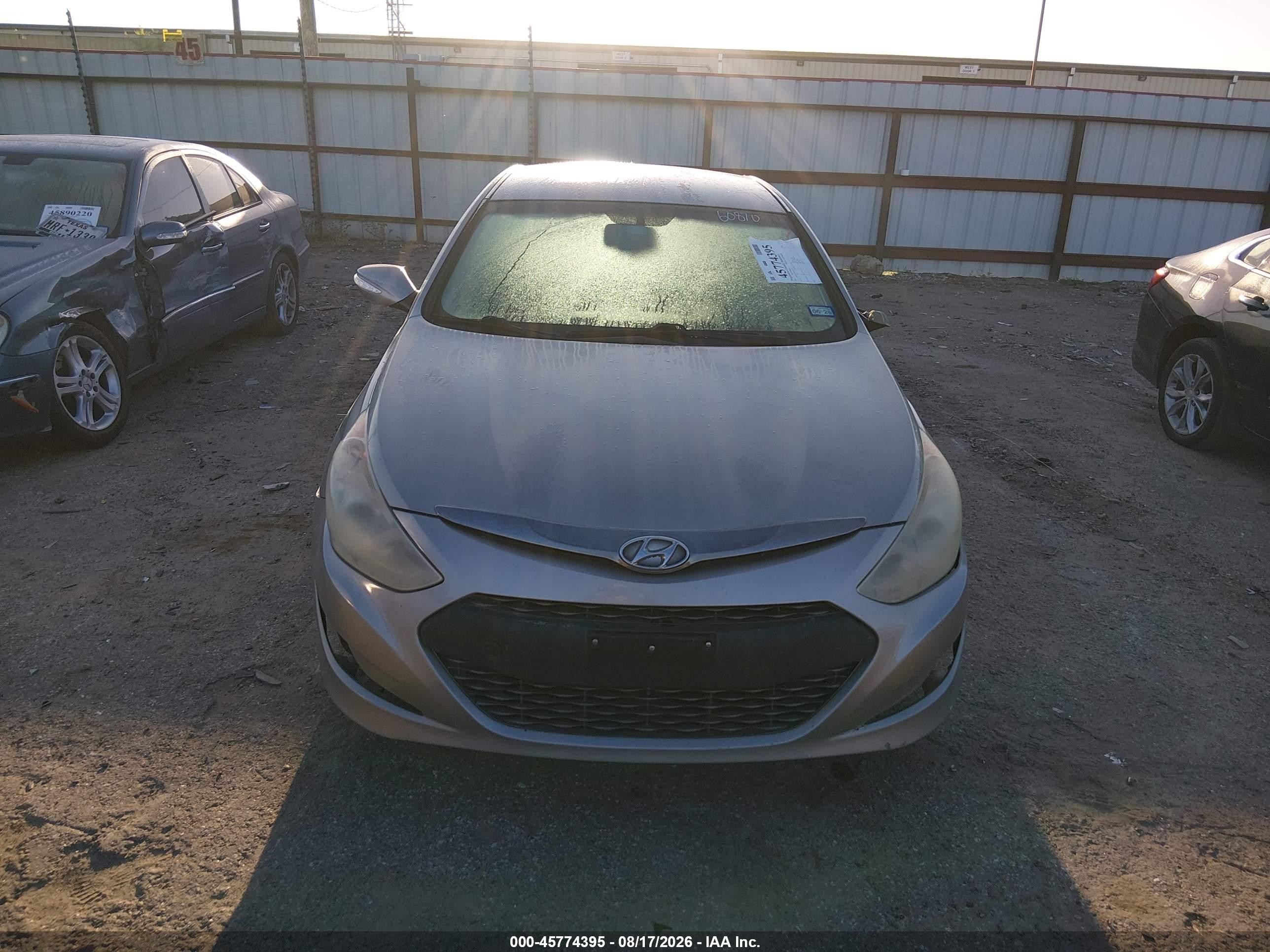2013 Hyundai Sonata Hybrid Gray vin: KMHEC4A49DA070176