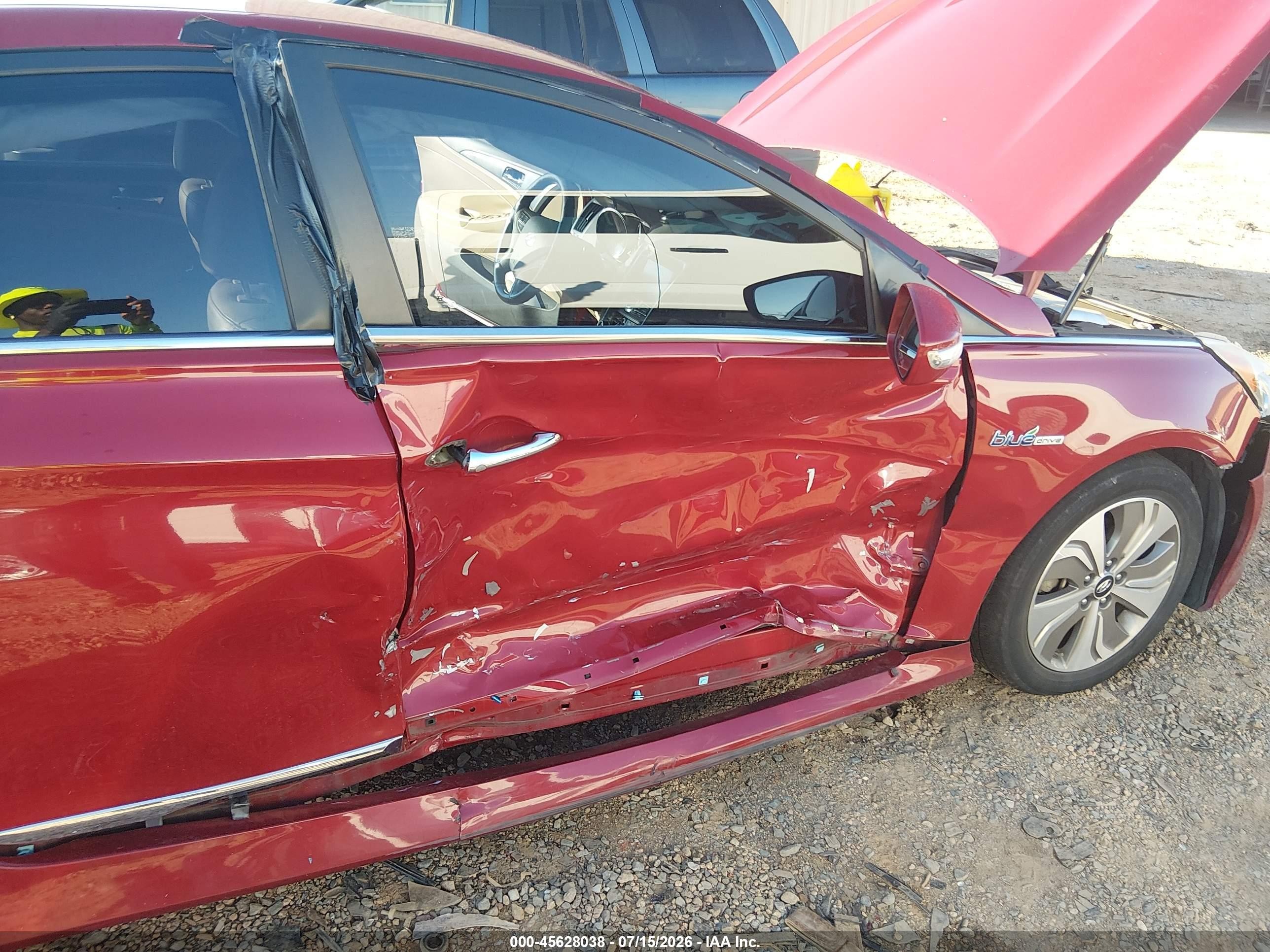 2013 Hyundai Sonata Hybrid Limited Red vin: KMHEC4A49DA080612