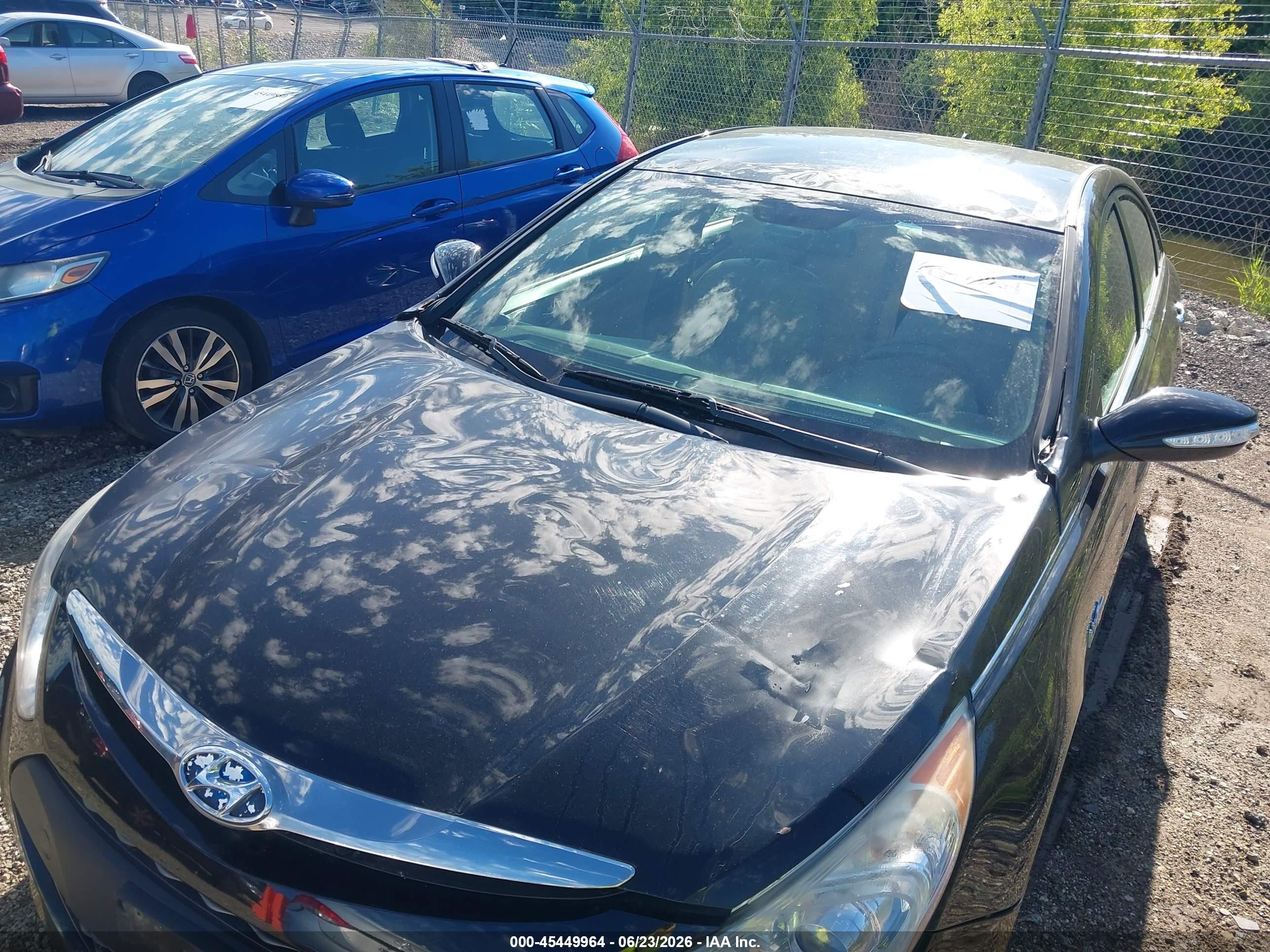 2013 Hyundai Sonata Hybrid Limited Black vin: KMHEC4A49DA095305