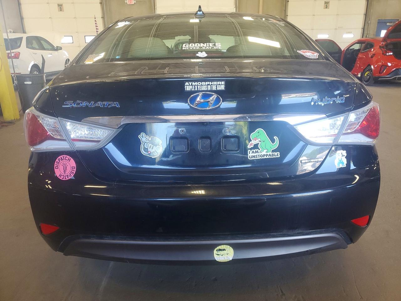 2013 Hyundai Sonata Hybrid Black vin: KMHEC4A49DA097281