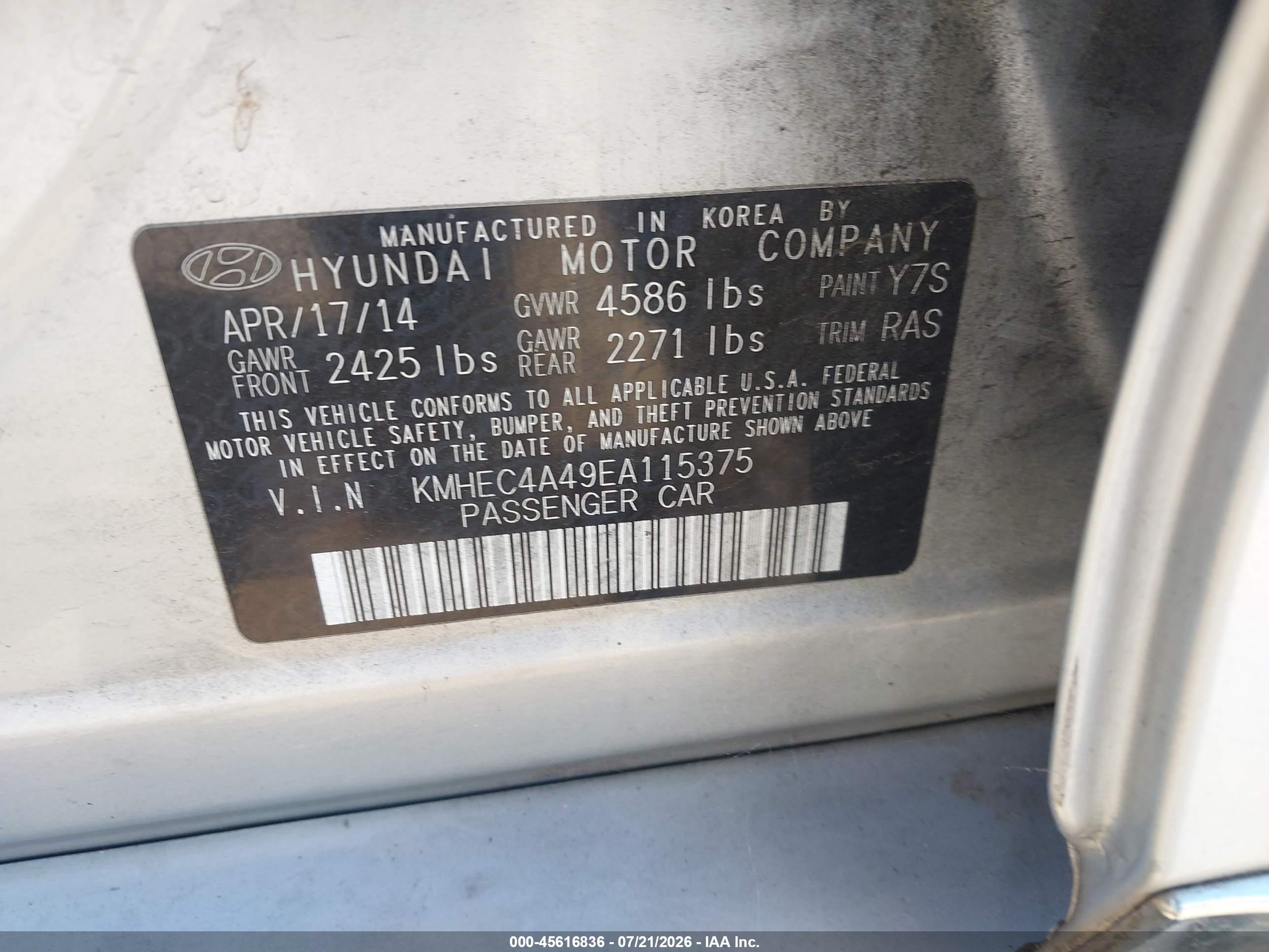 2014 Hyundai Sonata Hybrid   Silver vin: KMHEC4A49EA115375