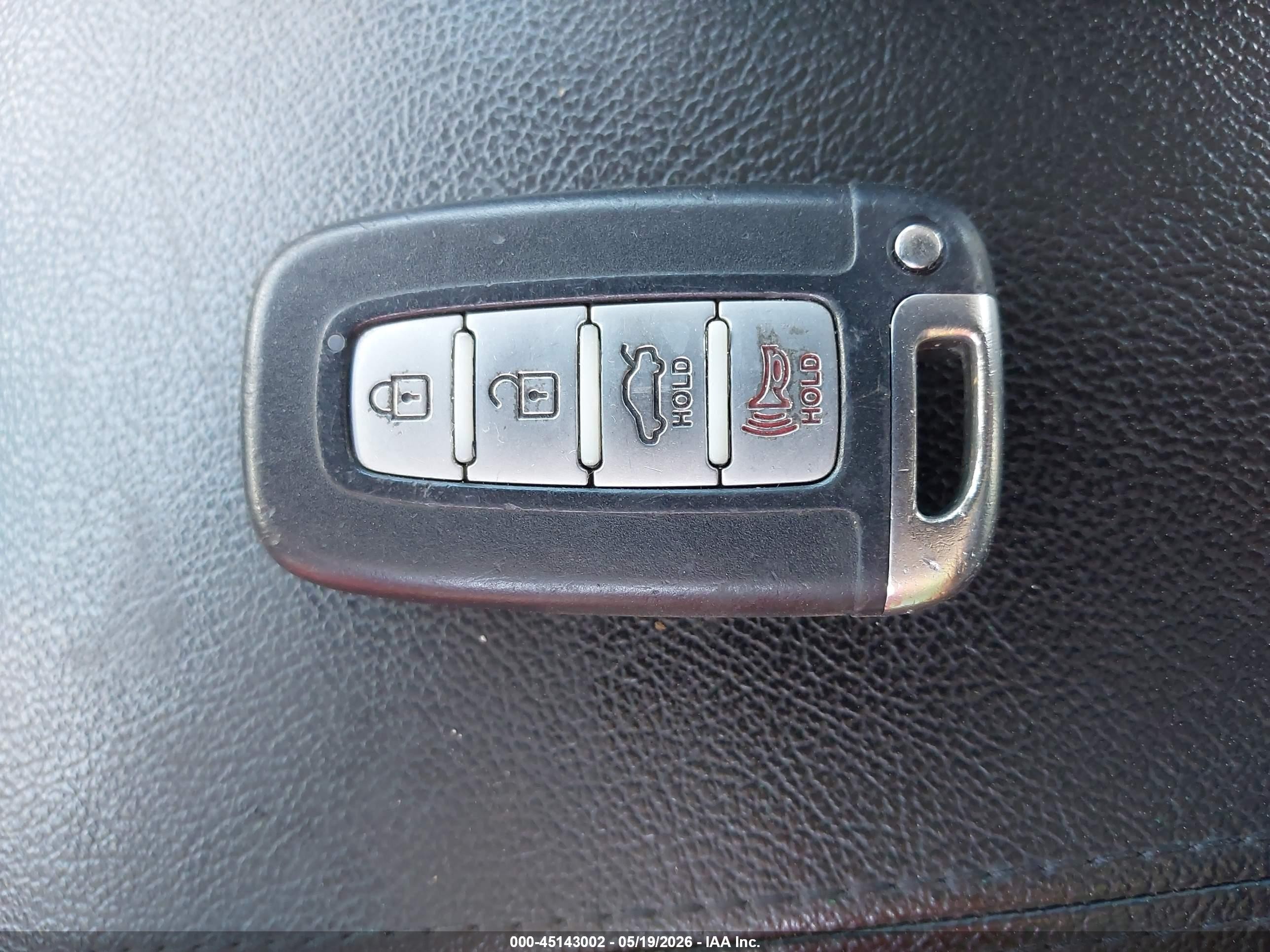 2014 Hyundai Sonata Hybrid   White vin: KMHEC4A49EA116588