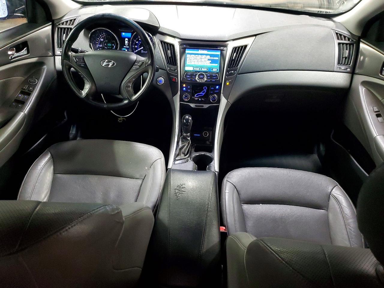 2015 Hyundai Sonata Hybrid Limited Black vin: KMHEC4A49FA124157